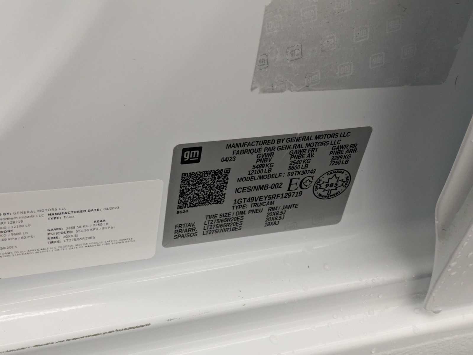 Thumbnail: 2024 GMC Sierra 3500 - 36