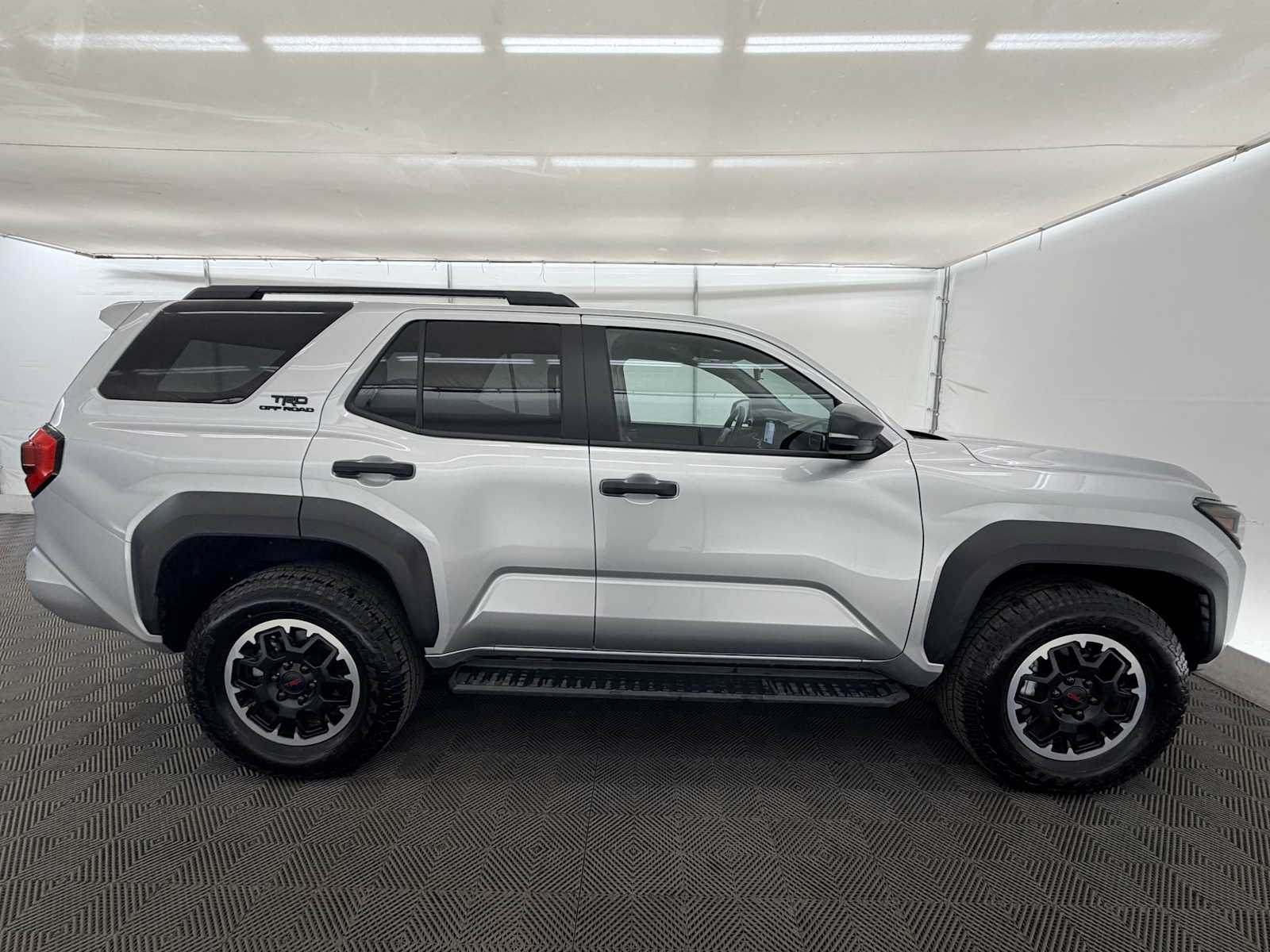 Thumbnail: 2025 Toyota 4Runner - 7