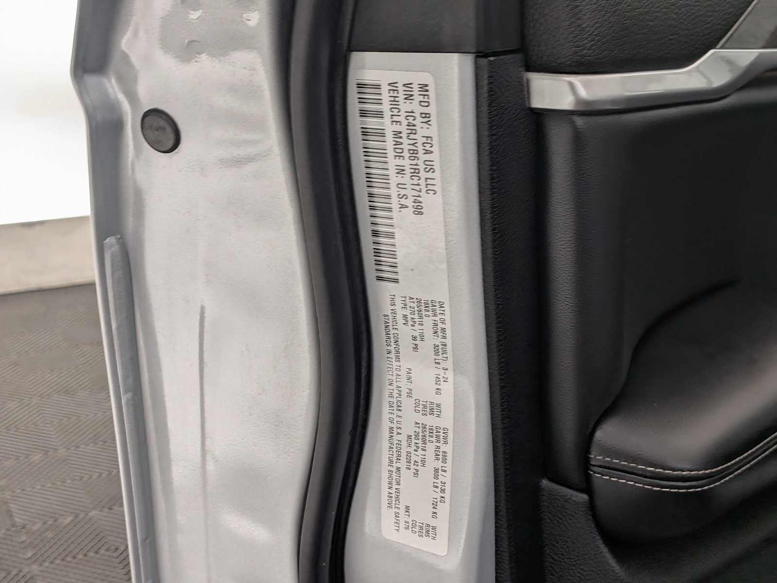 Thumbnail: 2024 Jeep Grand Cherokee - 39