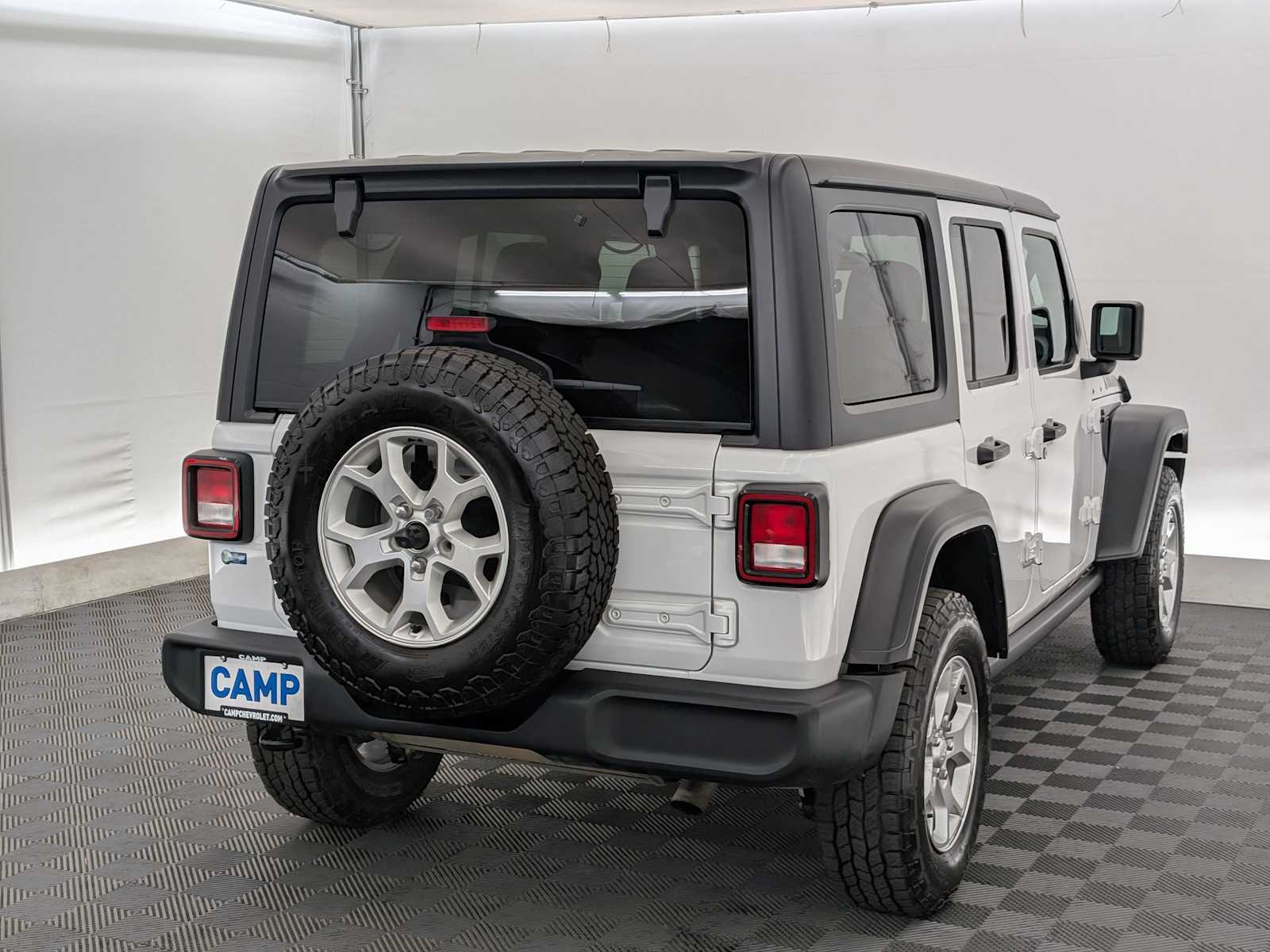 Thumbnail: 2021 Jeep Wrangler - 6