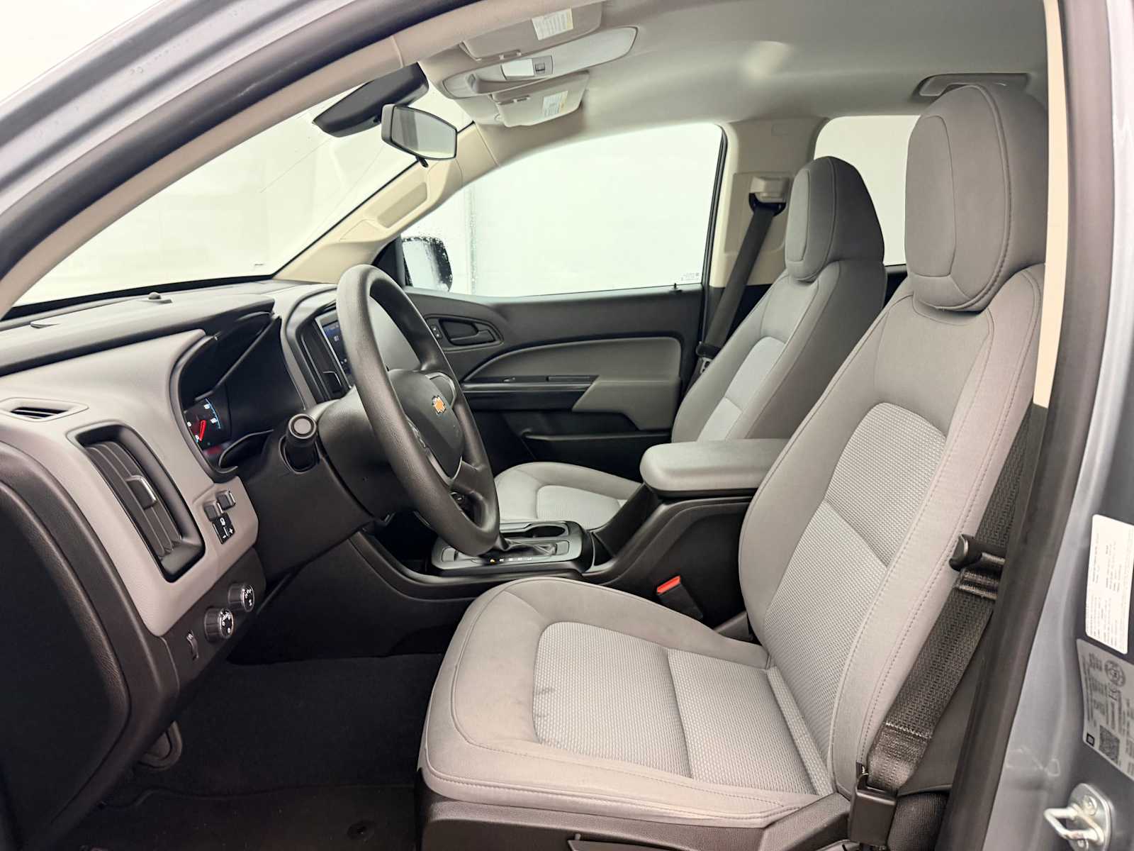 Thumbnail: 2021 Chevrolet Colorado - 18