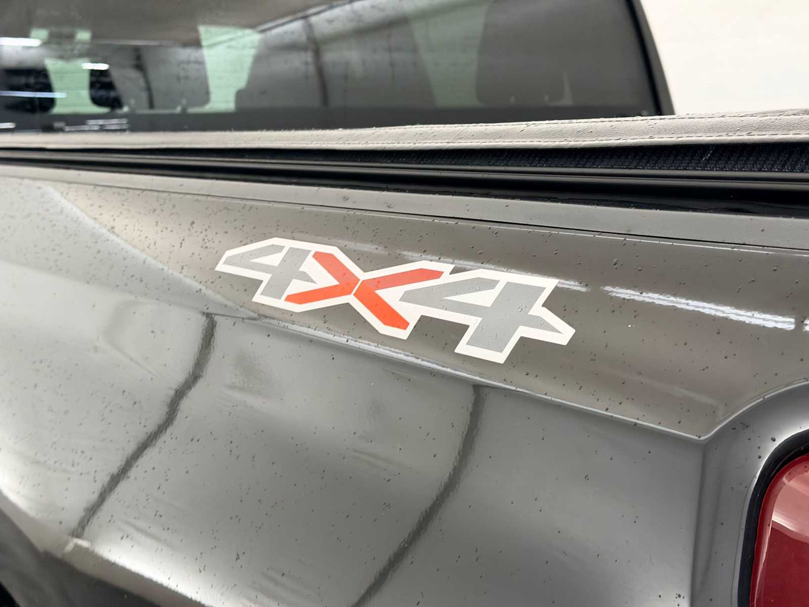 Thumbnail: 2021 Chevrolet Silverado 1500 - 12