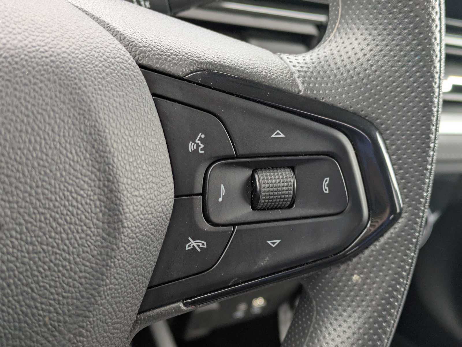 Thumbnail: 2025 Chevrolet TrailBlazer - 24