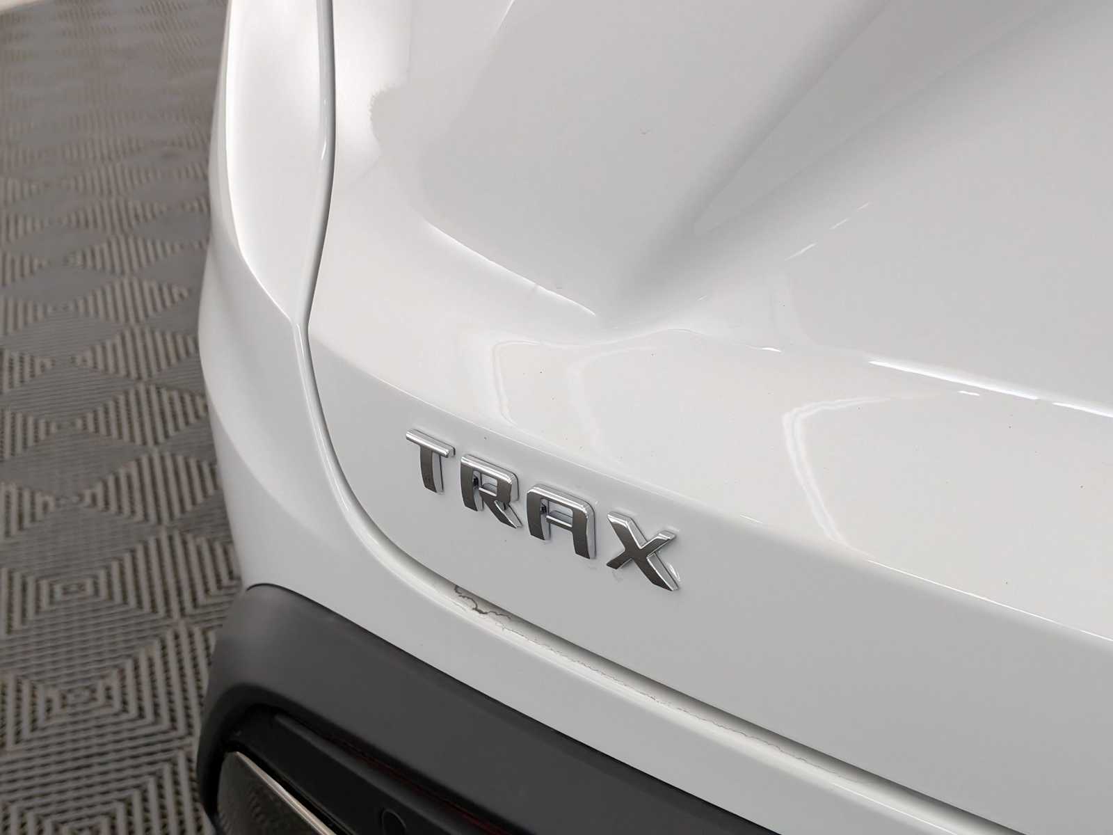 Thumbnail: 2025 Chevrolet Trax - 12