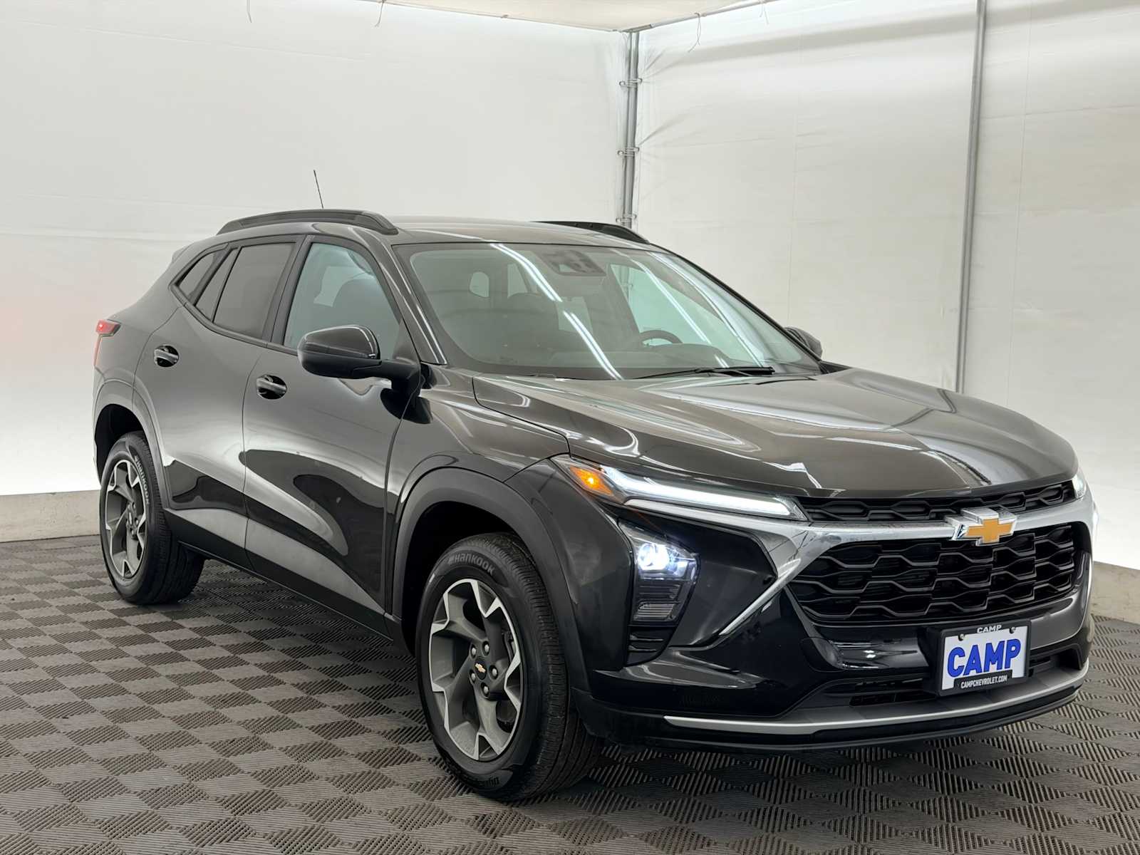 Thumbnail: 2024 Chevrolet Trax - 8