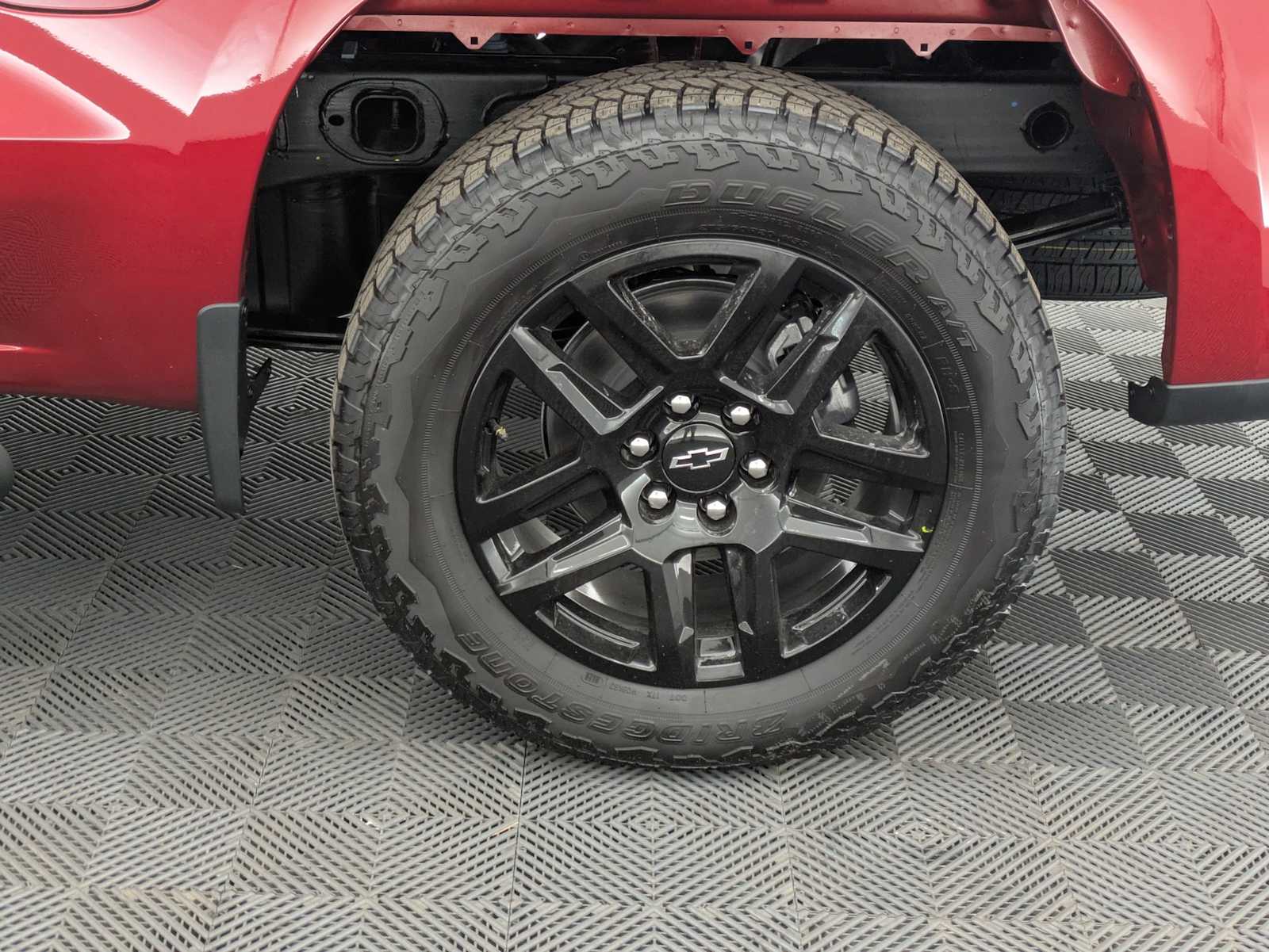 Thumbnail: 2026 Chevrolet Silverado 1500 - 15