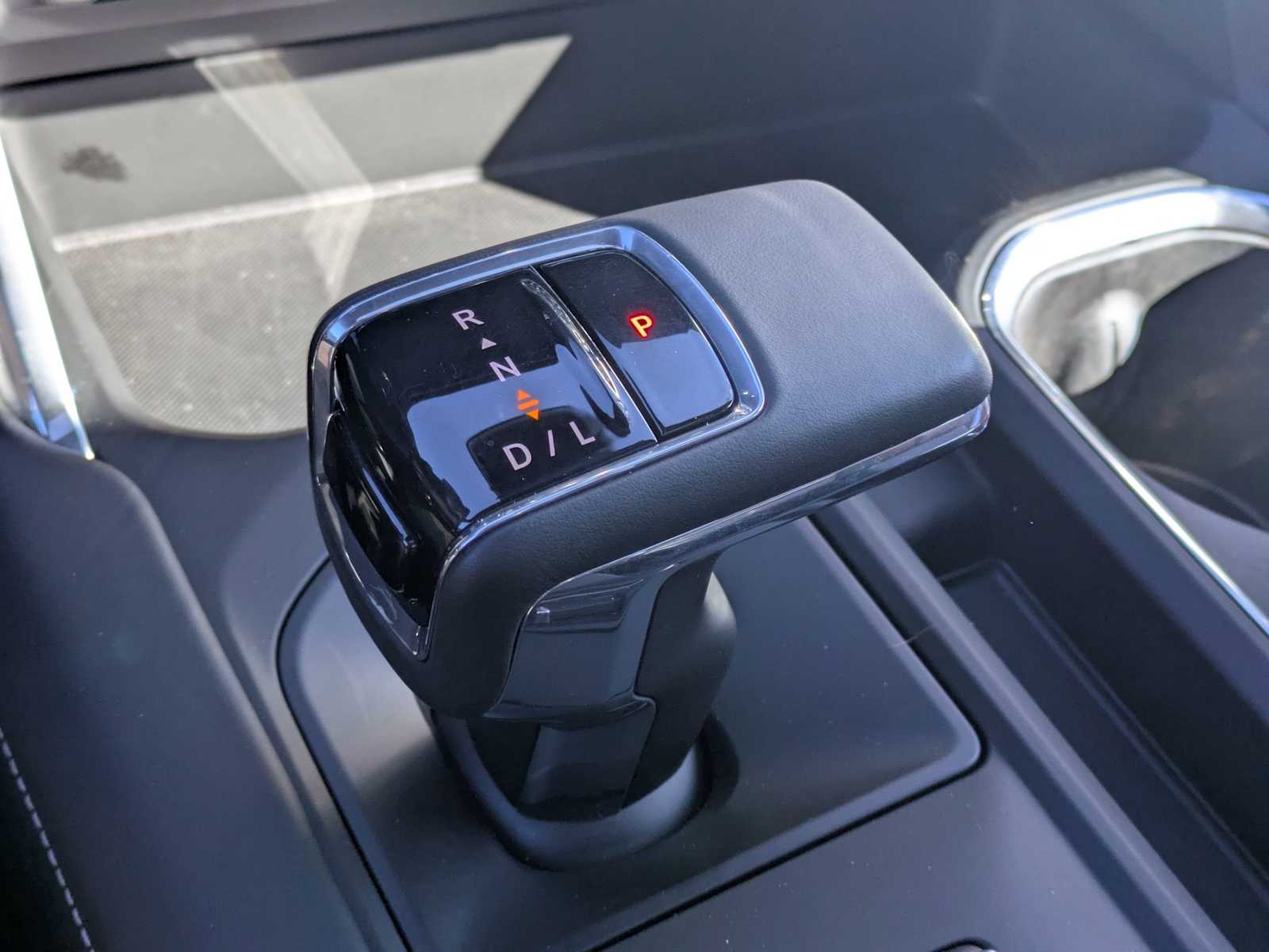 Thumbnail: 2025 GMC Sierra 1500 - 32