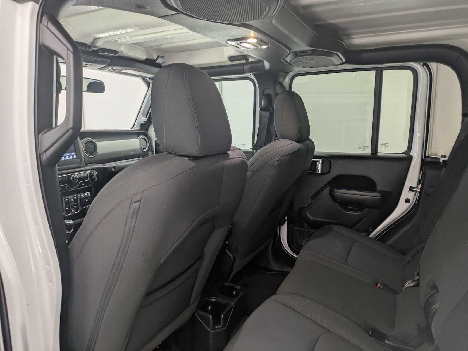 Thumbnail: 2023 Jeep Gladiator - 19