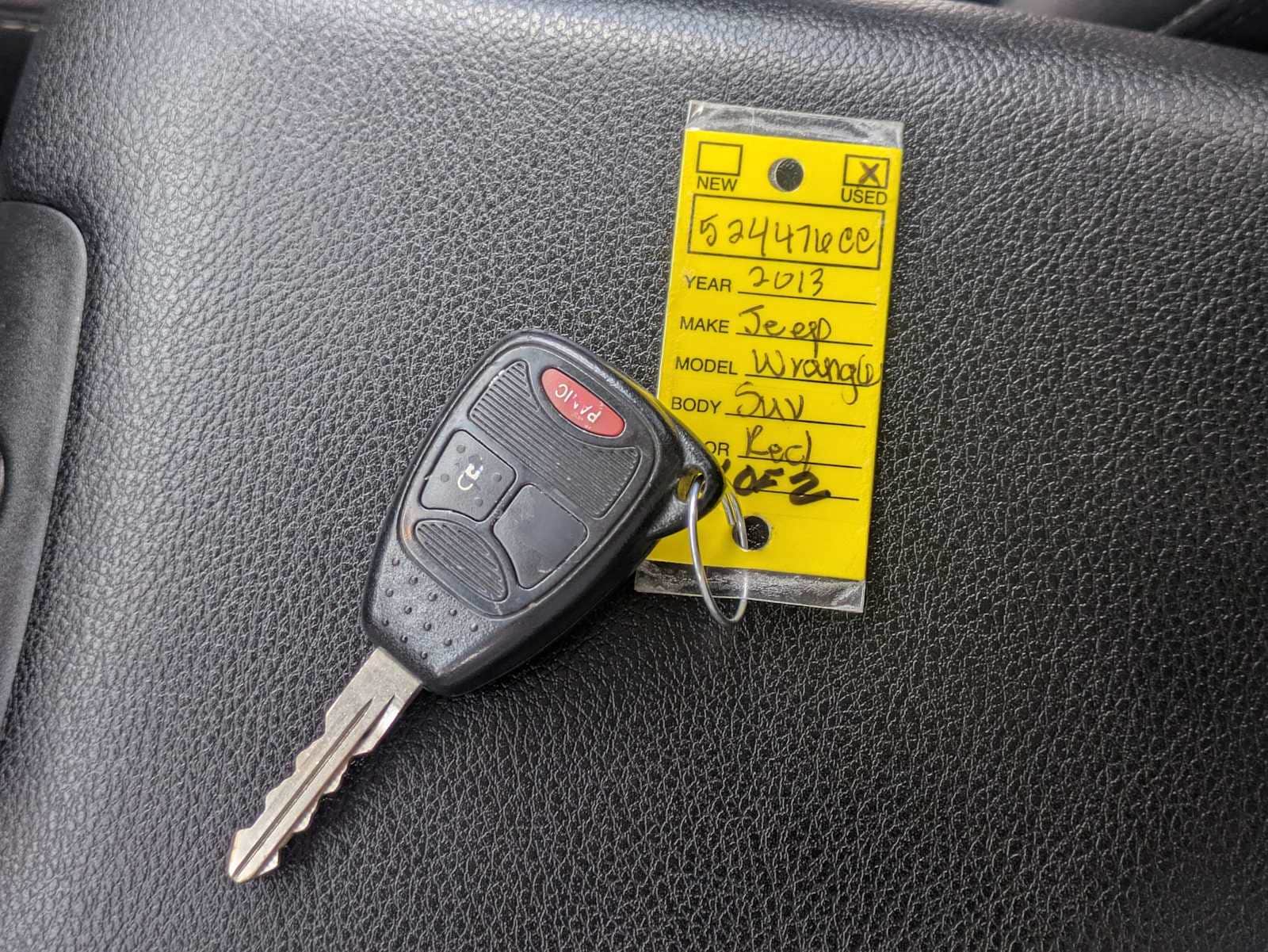 Thumbnail: 2013 Jeep Wrangler - 33