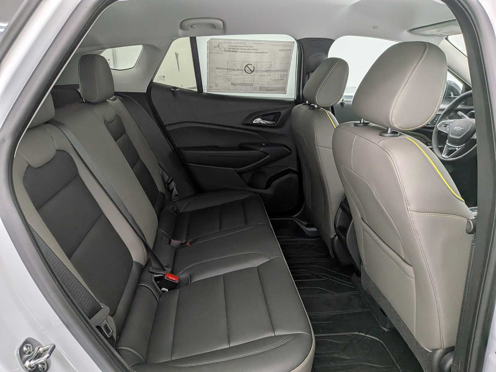 Thumbnail: 2025 Chevrolet Trax - 21