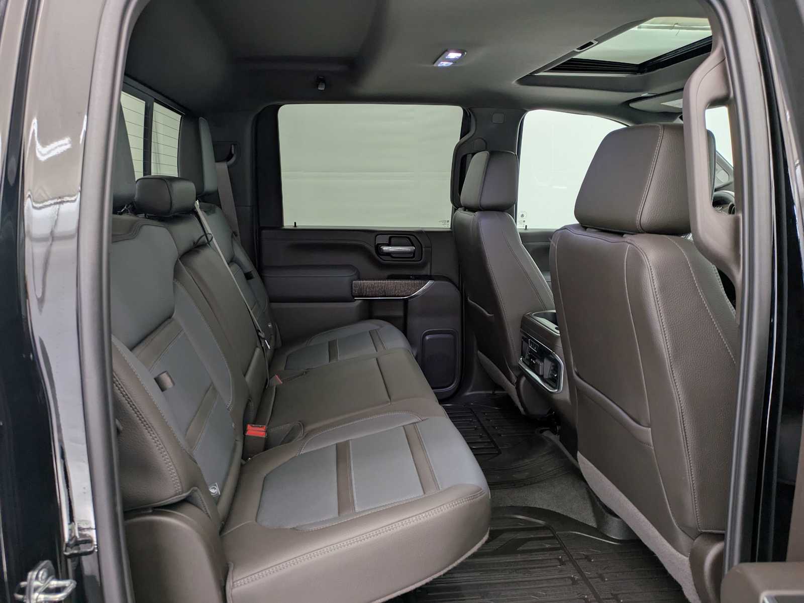 Thumbnail: 2020 GMC Sierra 3500 - 23
