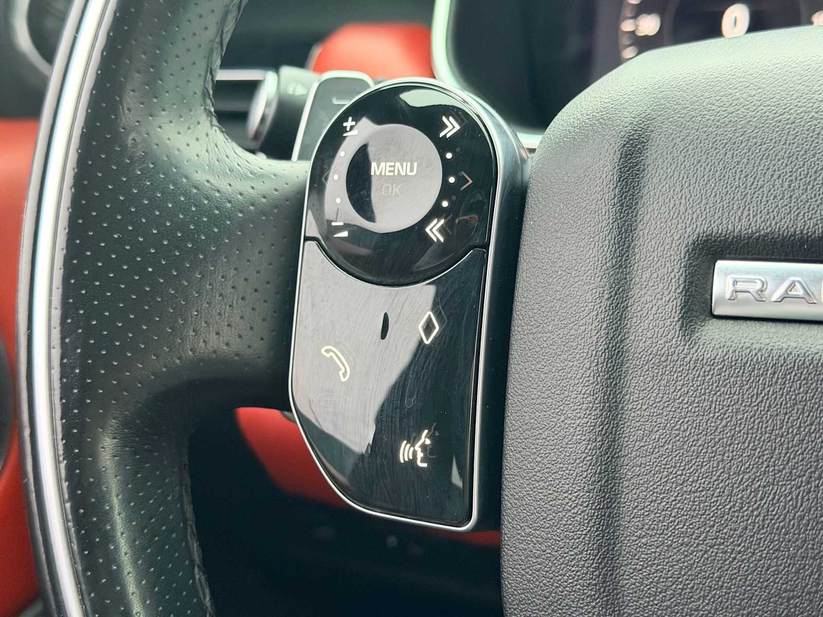 Thumbnail: 2018 Land Rover Range Rover Sport - 25