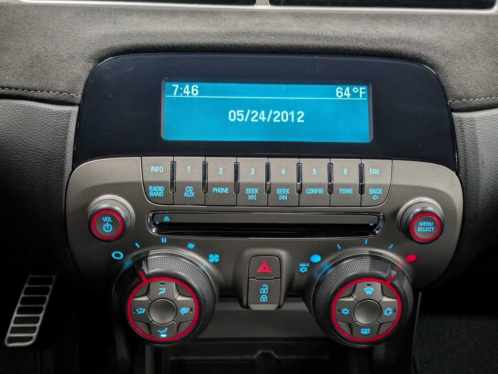 Thumbnail: 2015 Chevrolet Camaro - 26