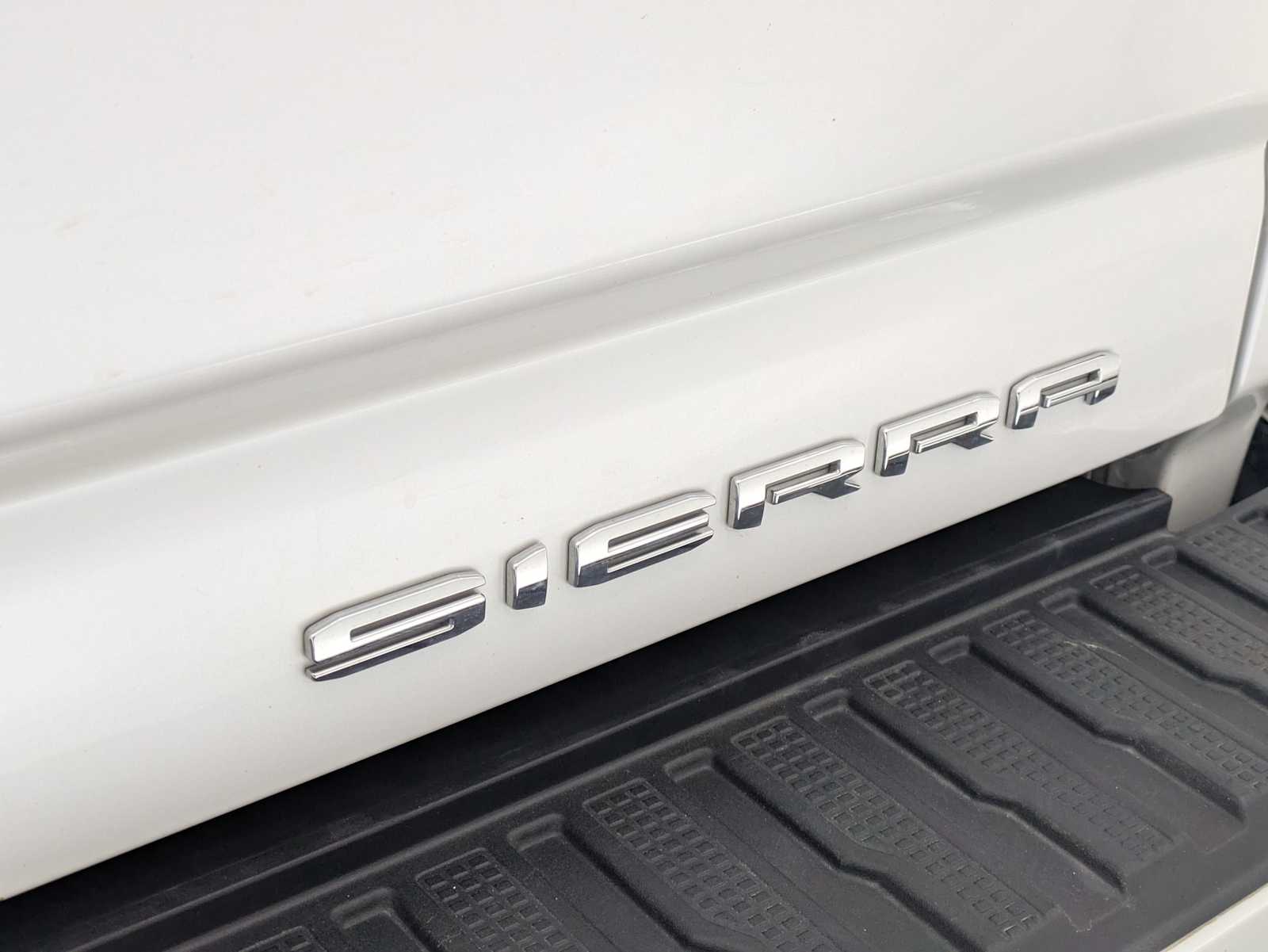 Thumbnail: 2025 GMC Sierra 3500 - 14