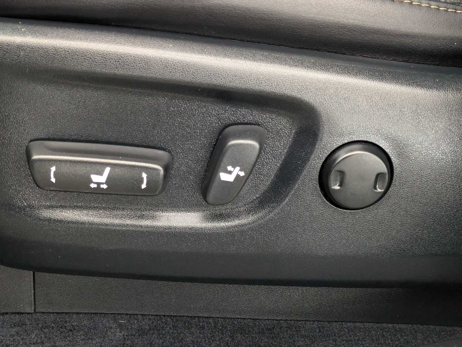 Thumbnail: 2018 Lexus GX - 17