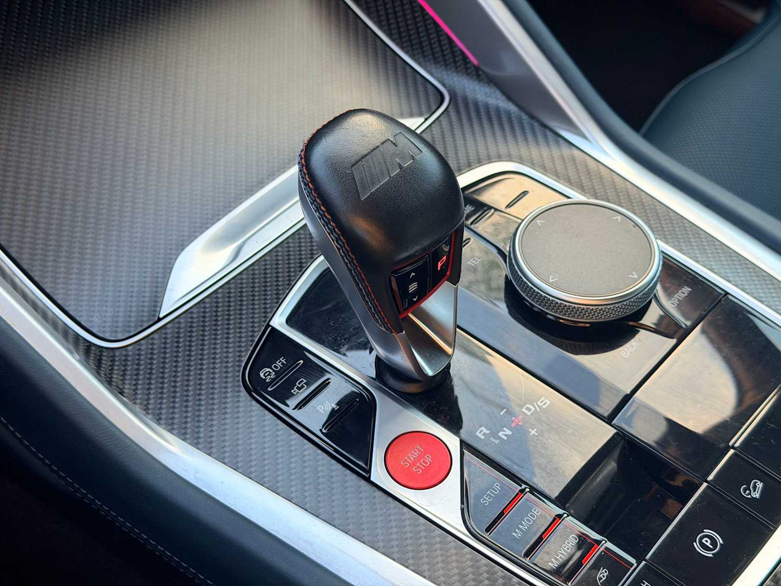 Thumbnail: 2023 BMW XM - 31