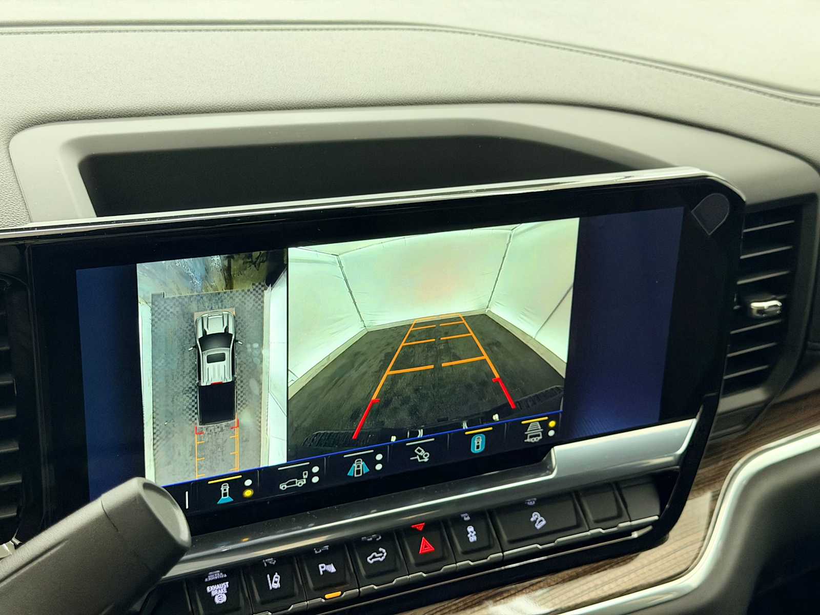 Thumbnail: 2026 Chevrolet Silverado 2500 - 29