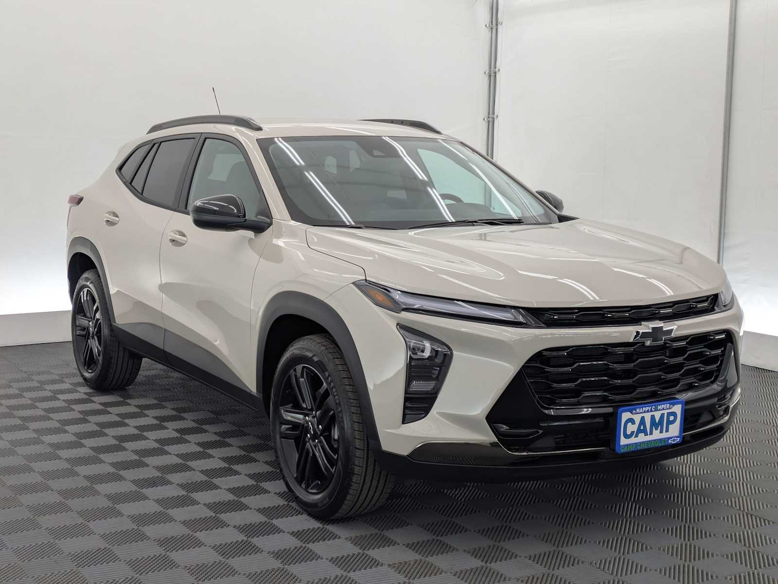 Thumbnail: 2026 Chevrolet Trax - 8