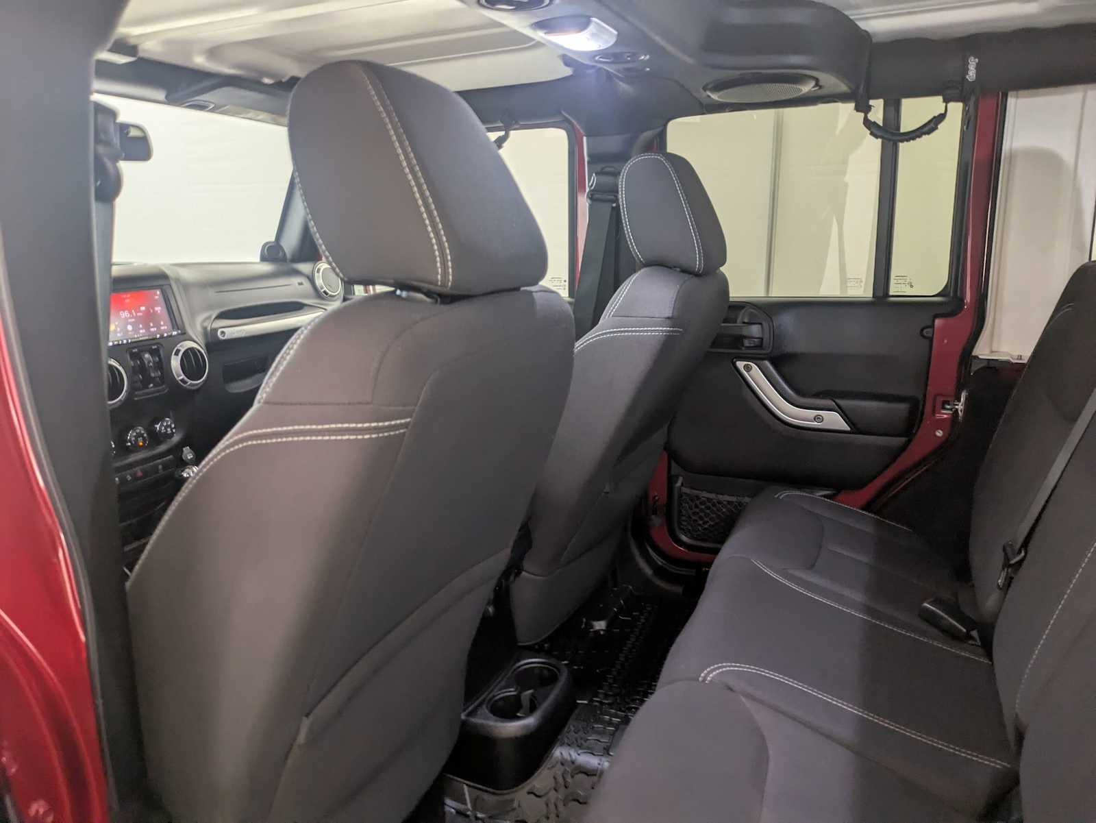 Thumbnail: 2013 Jeep Wrangler - 19