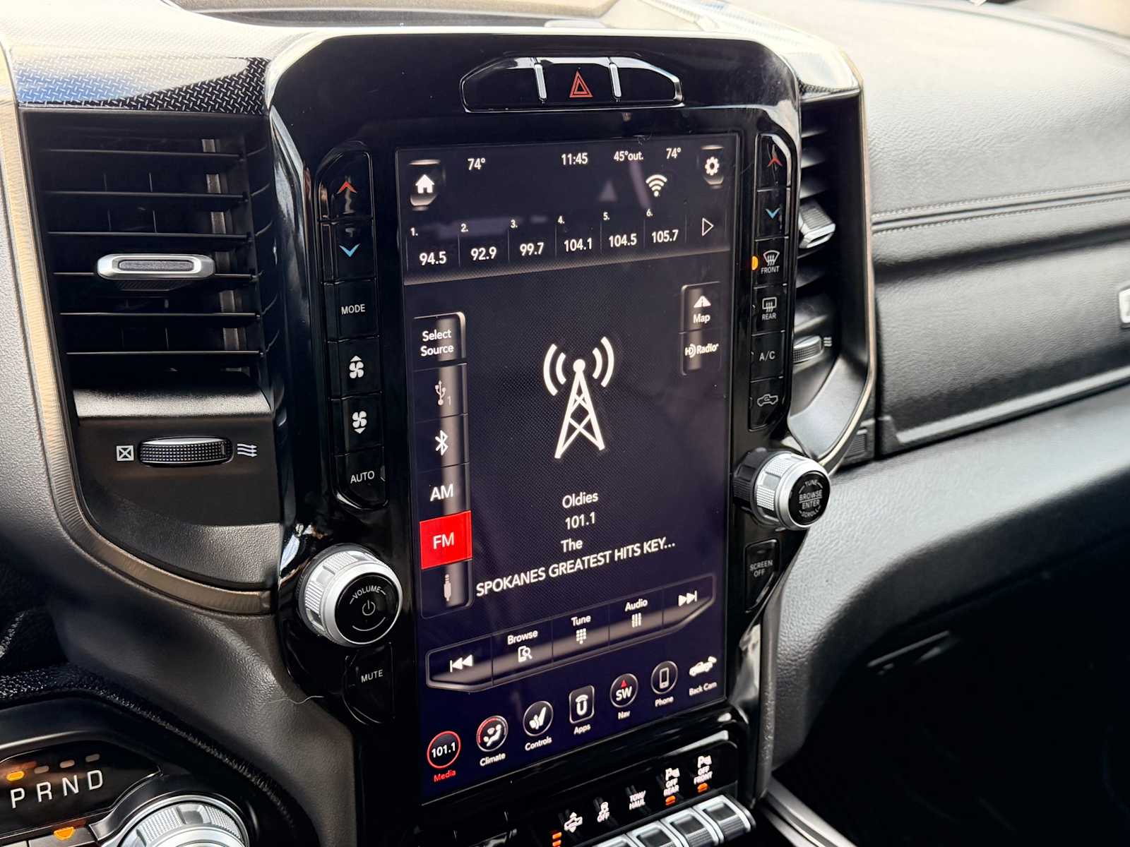 Thumbnail: 2021 RAM 1500 - 32