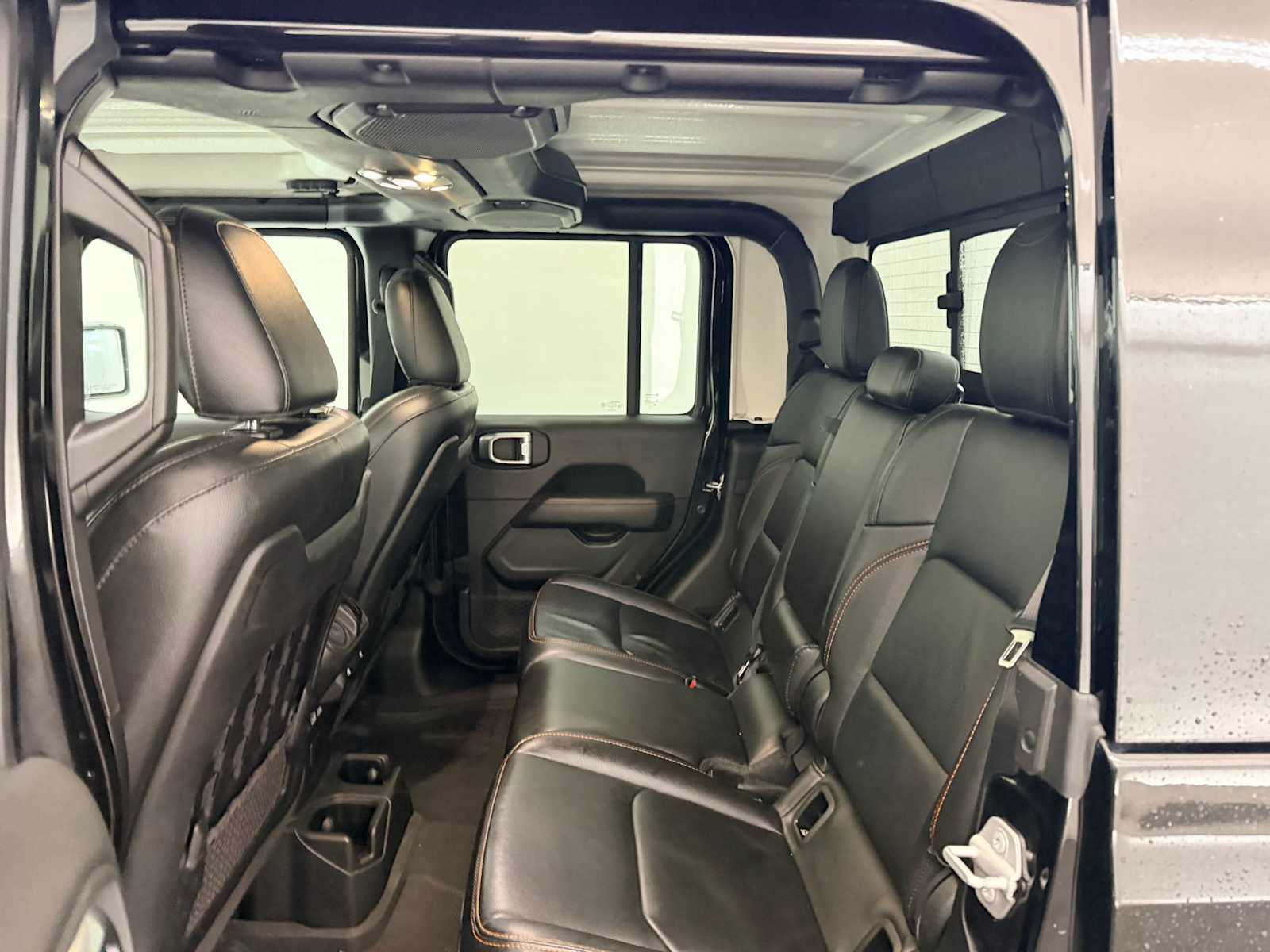 Thumbnail: 2022 Jeep Gladiator - 21