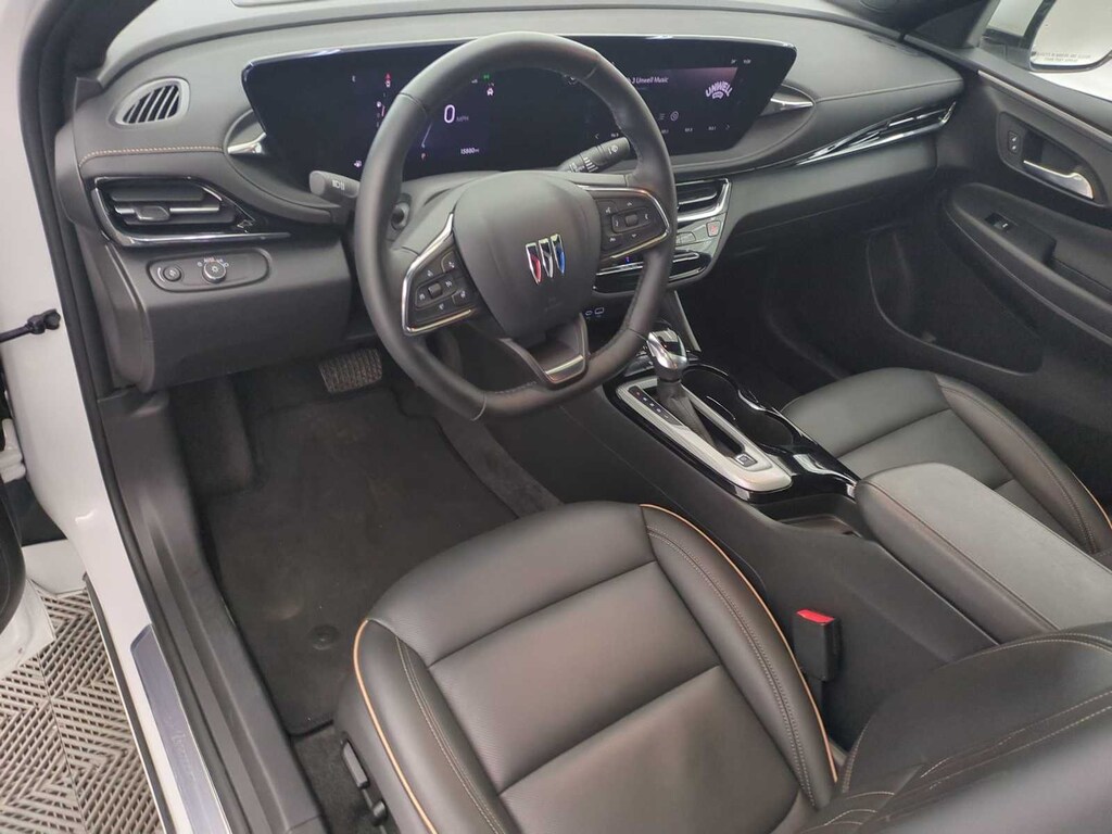 Used 2025 Buick Envista Avenir SUV