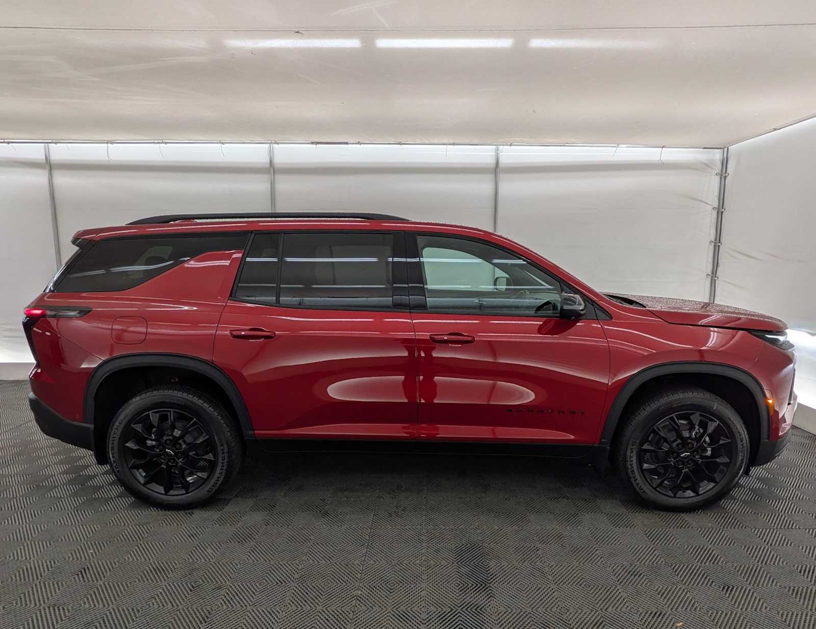 Thumbnail: 2026 Chevrolet Traverse - 7