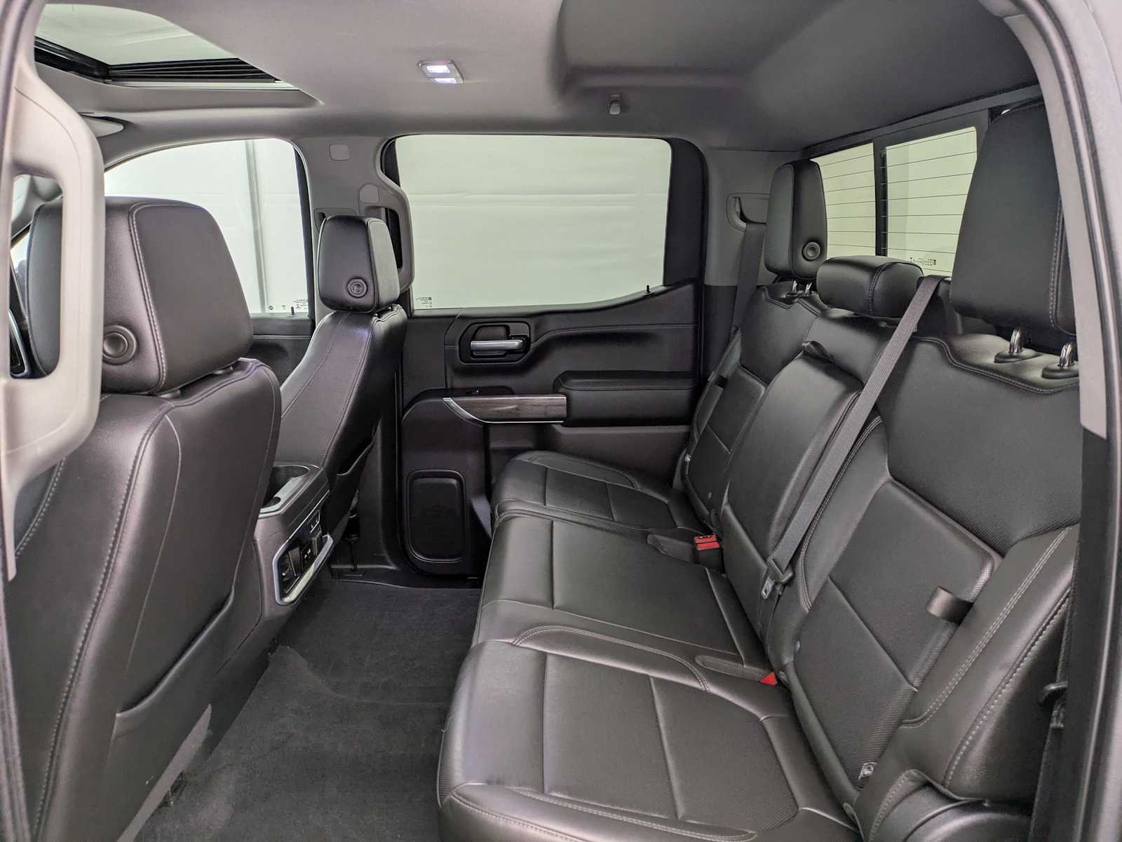 Thumbnail: 2020 Chevrolet Silverado 1500 - 21