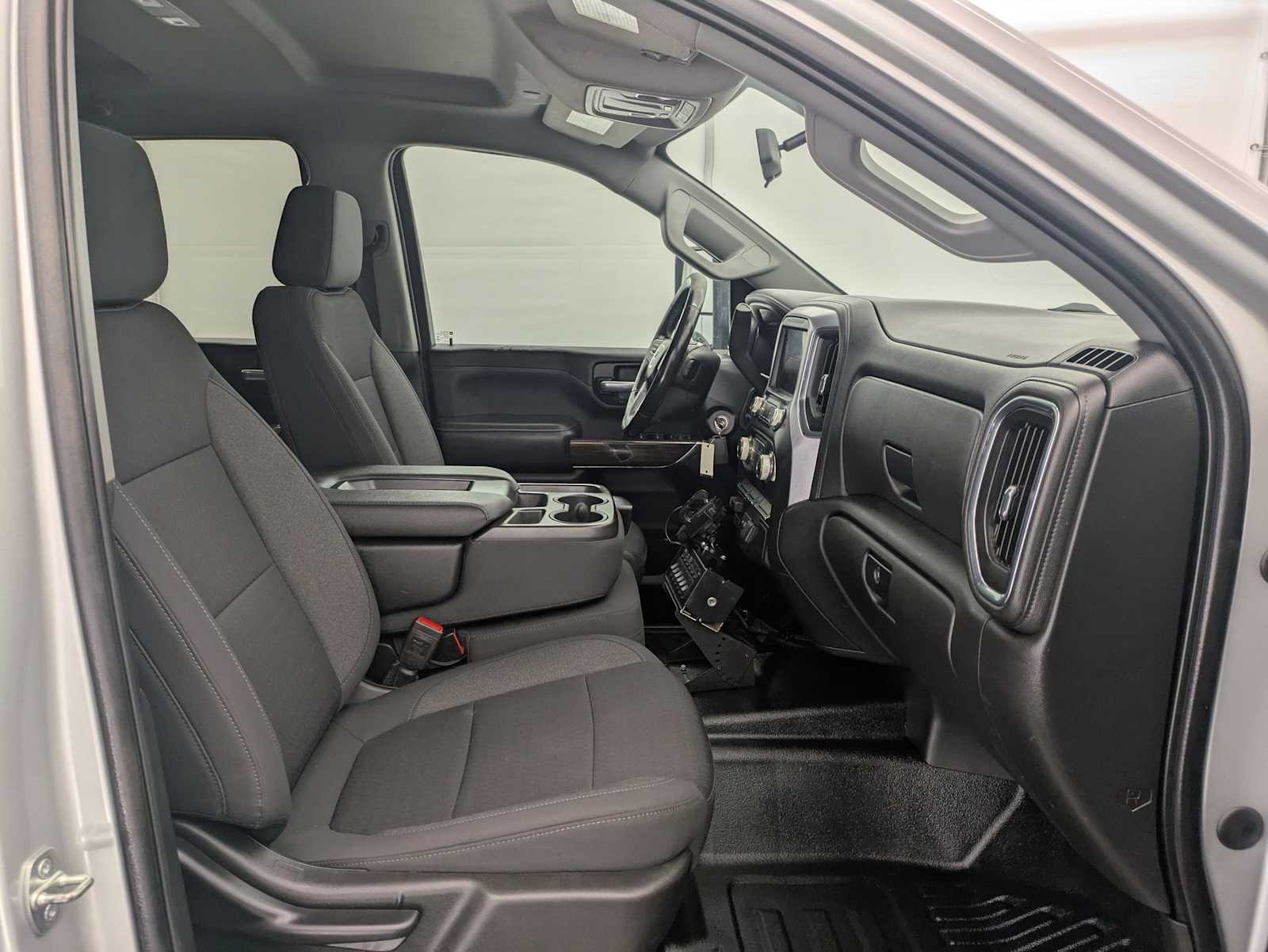 Thumbnail: 2021 GMC Sierra 3500 - 22