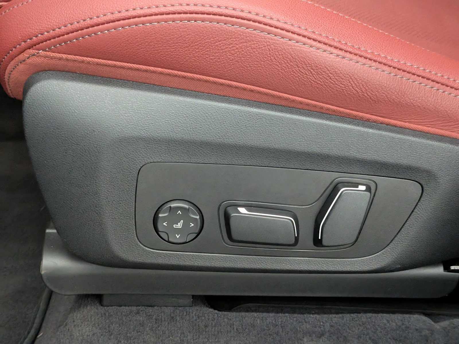 Thumbnail: 2024 BMW X3 - 18