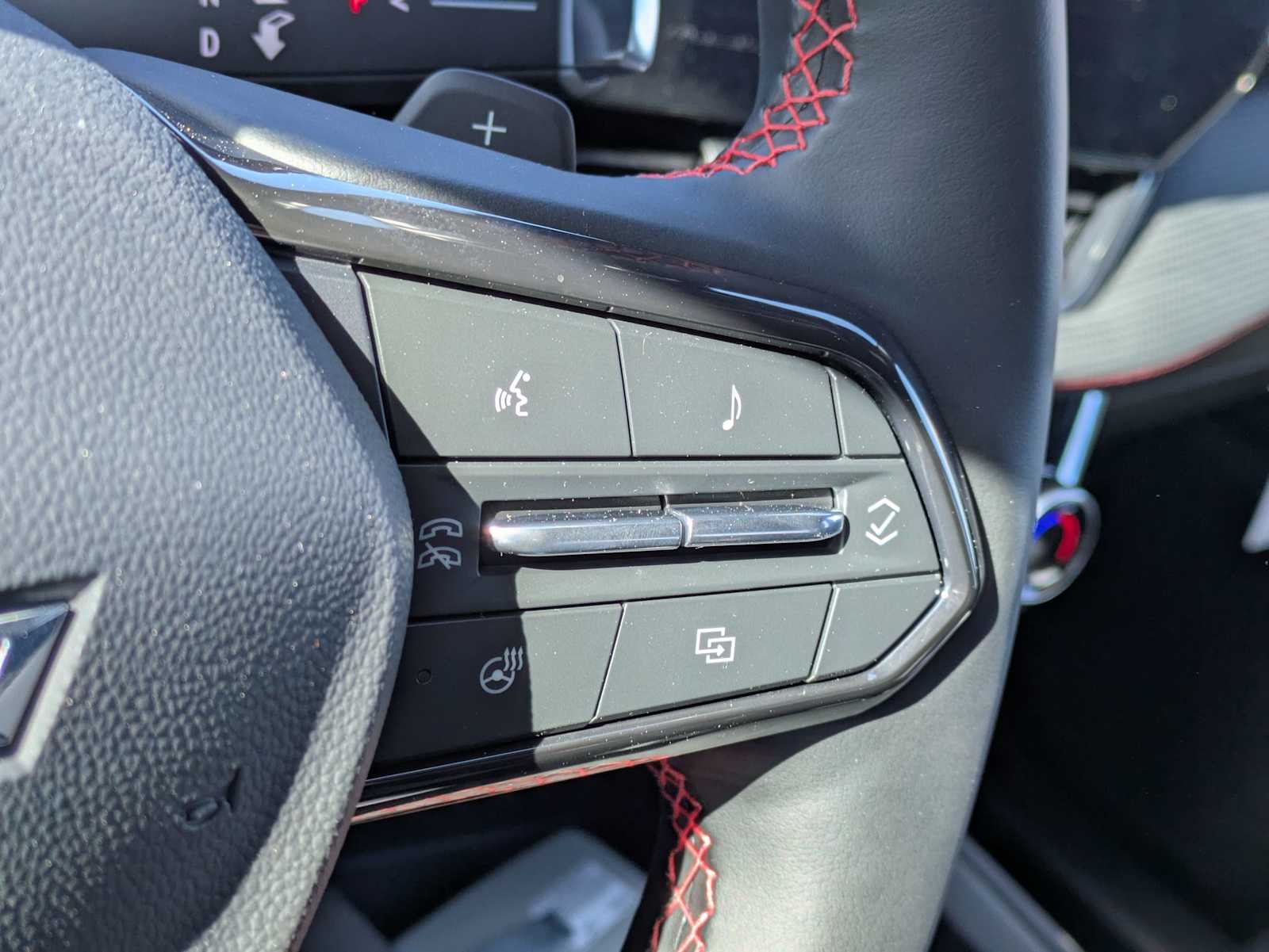 Thumbnail: 2026 Chevrolet Equinox - 25