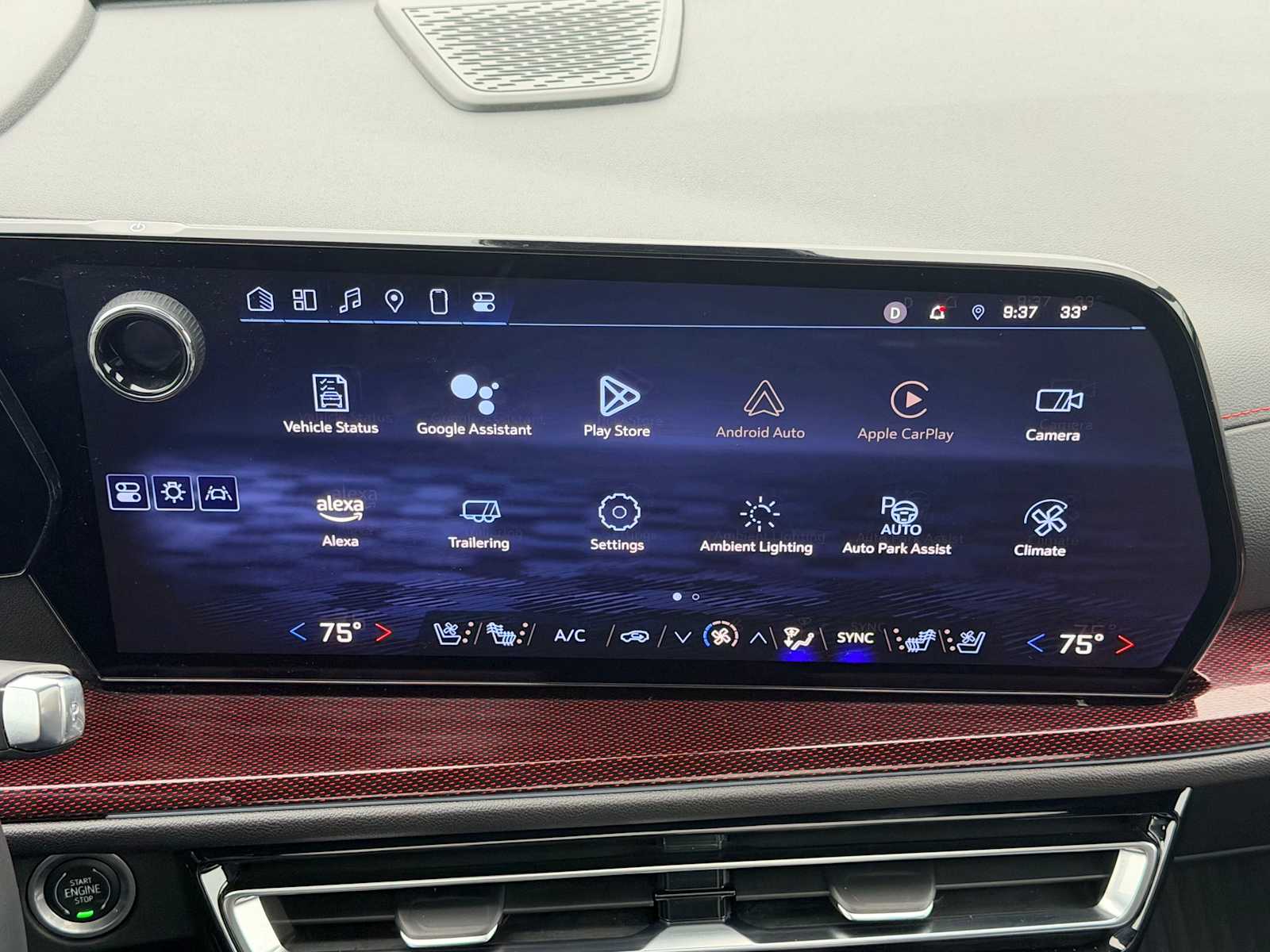 Thumbnail: 2024 Chevrolet Traverse - 28