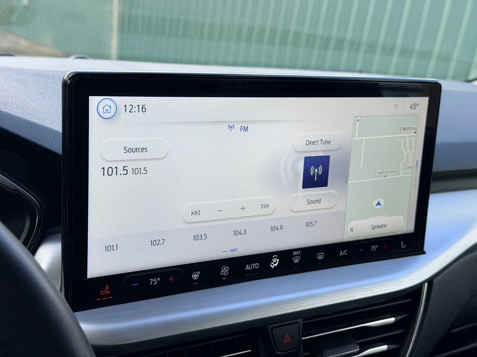 Thumbnail: 2024 Ford Escape - 30