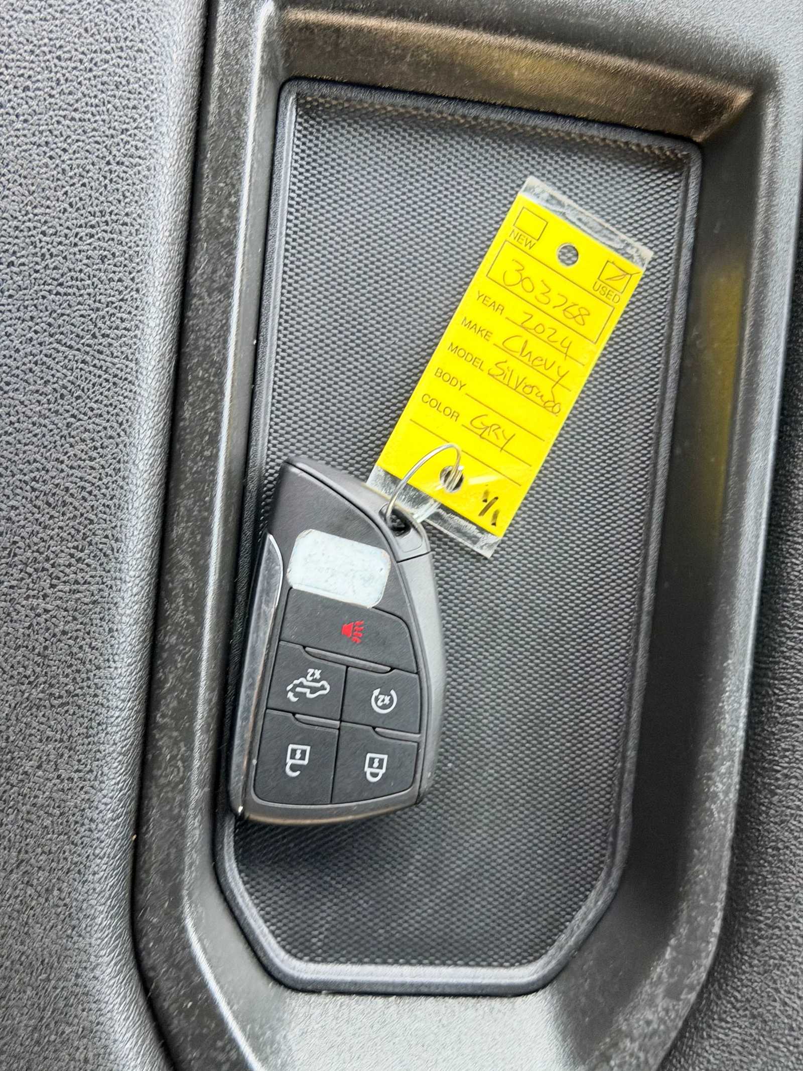 Thumbnail: 2024 Chevrolet Silverado 1500 - 34