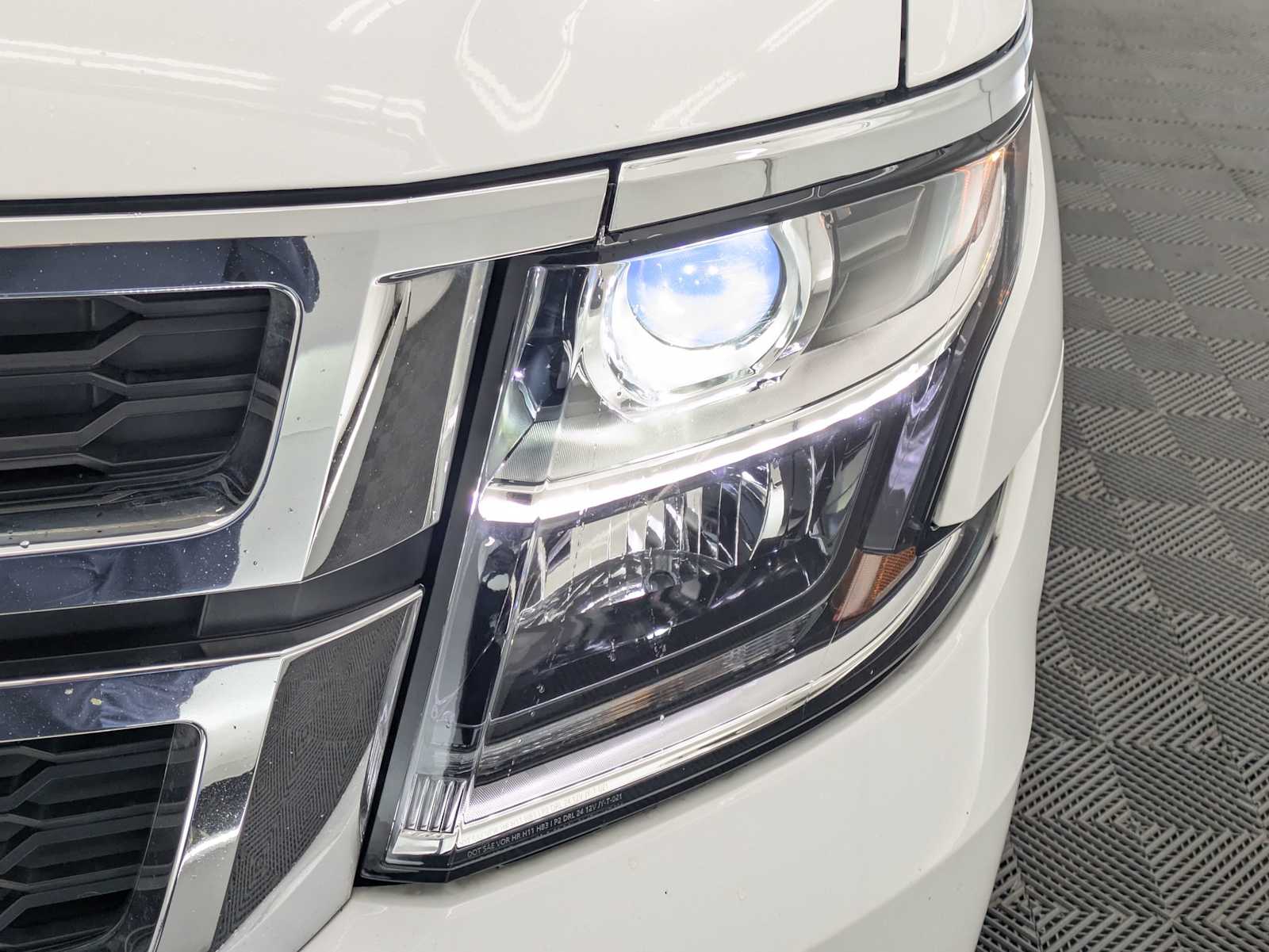 Thumbnail: 2015 Chevrolet Tahoe - 10