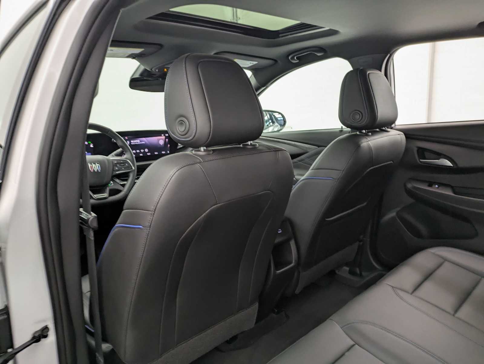 Thumbnail: 2025 Buick Envista - 19