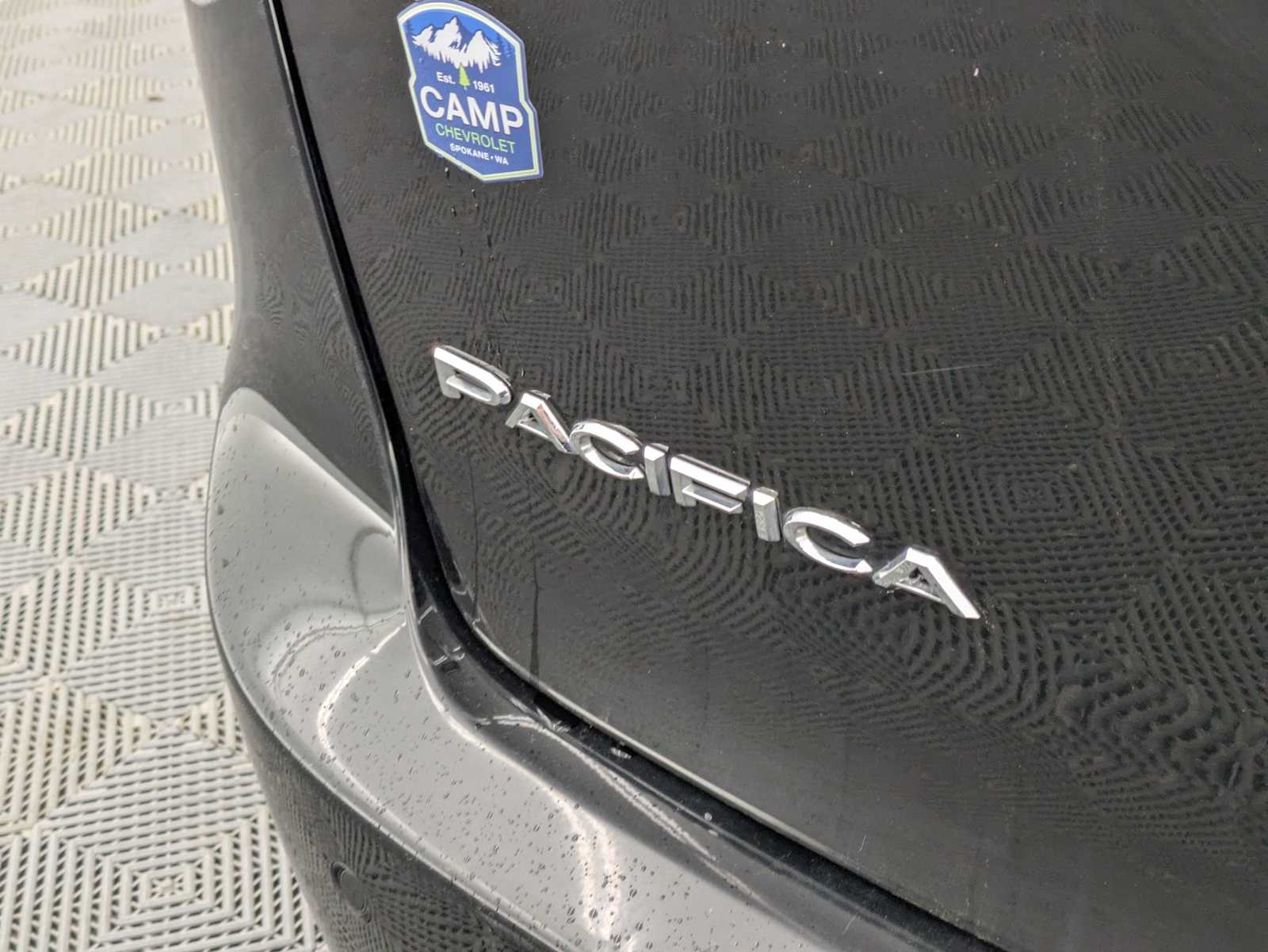 Thumbnail: 2024 Chrysler Pacifica - 12