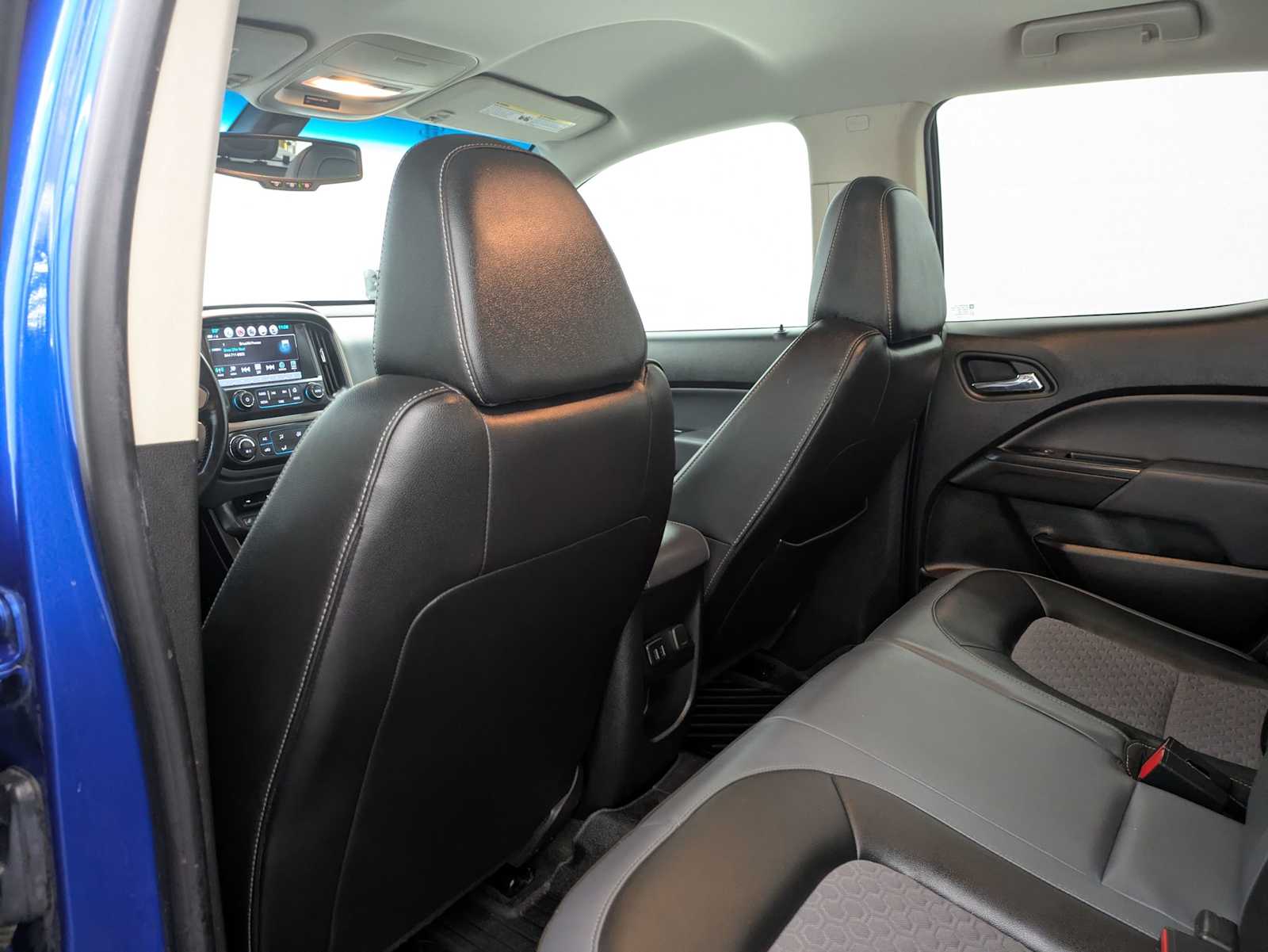 Thumbnail: 2018 Chevrolet Colorado - 18