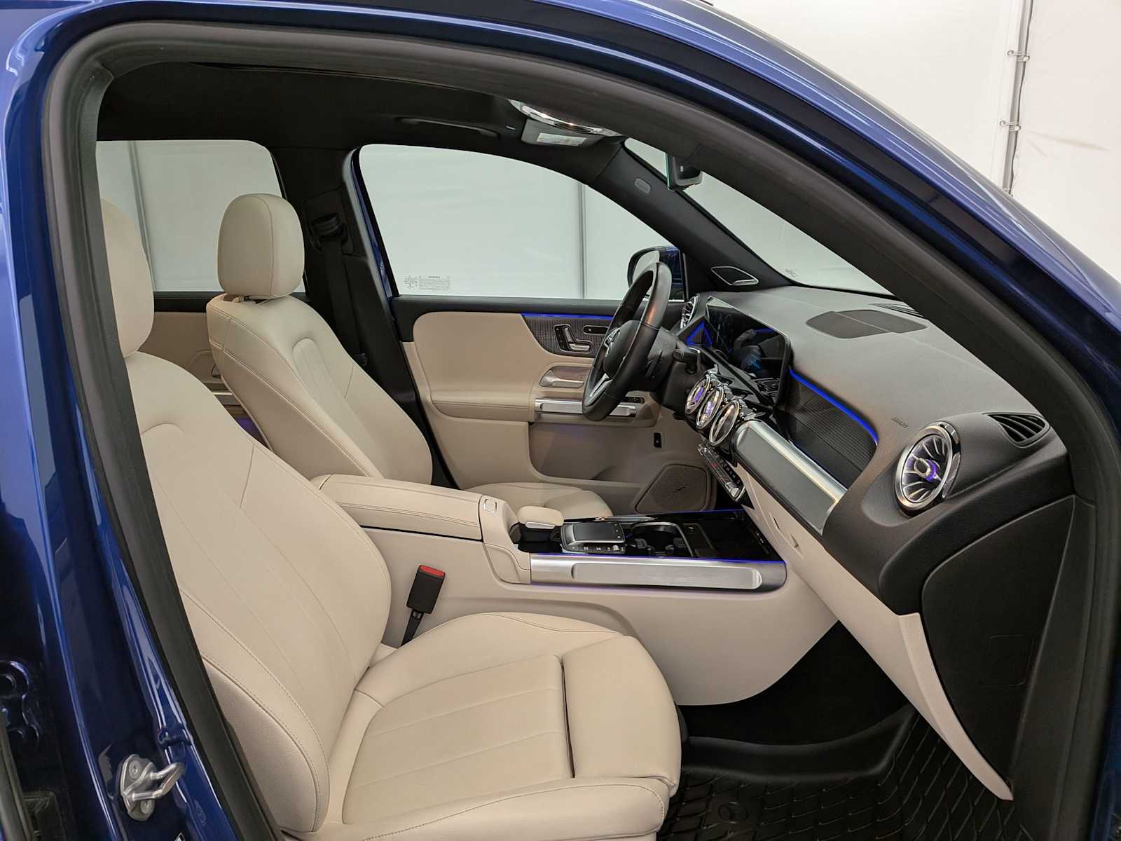 Thumbnail: 2021 Mercedes-Benz GLB - 23