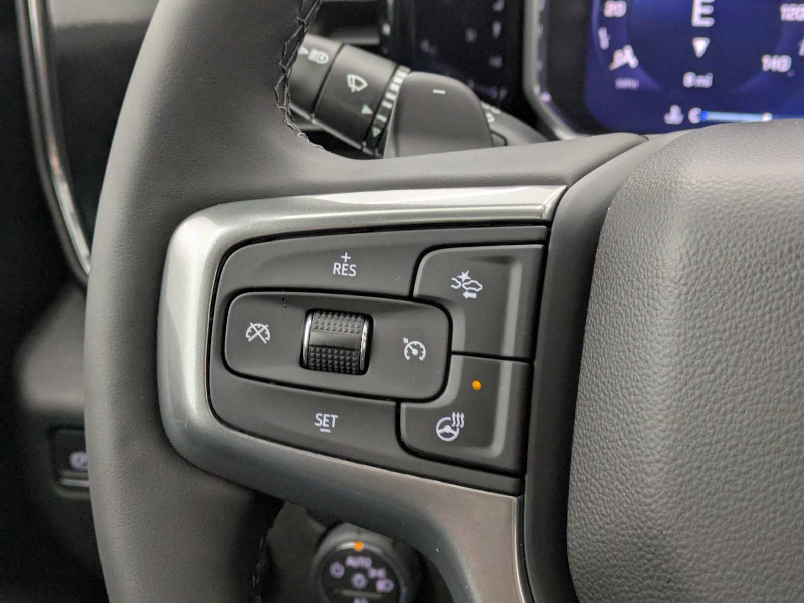 Thumbnail: 2026 Chevrolet Silverado 1500 - 26