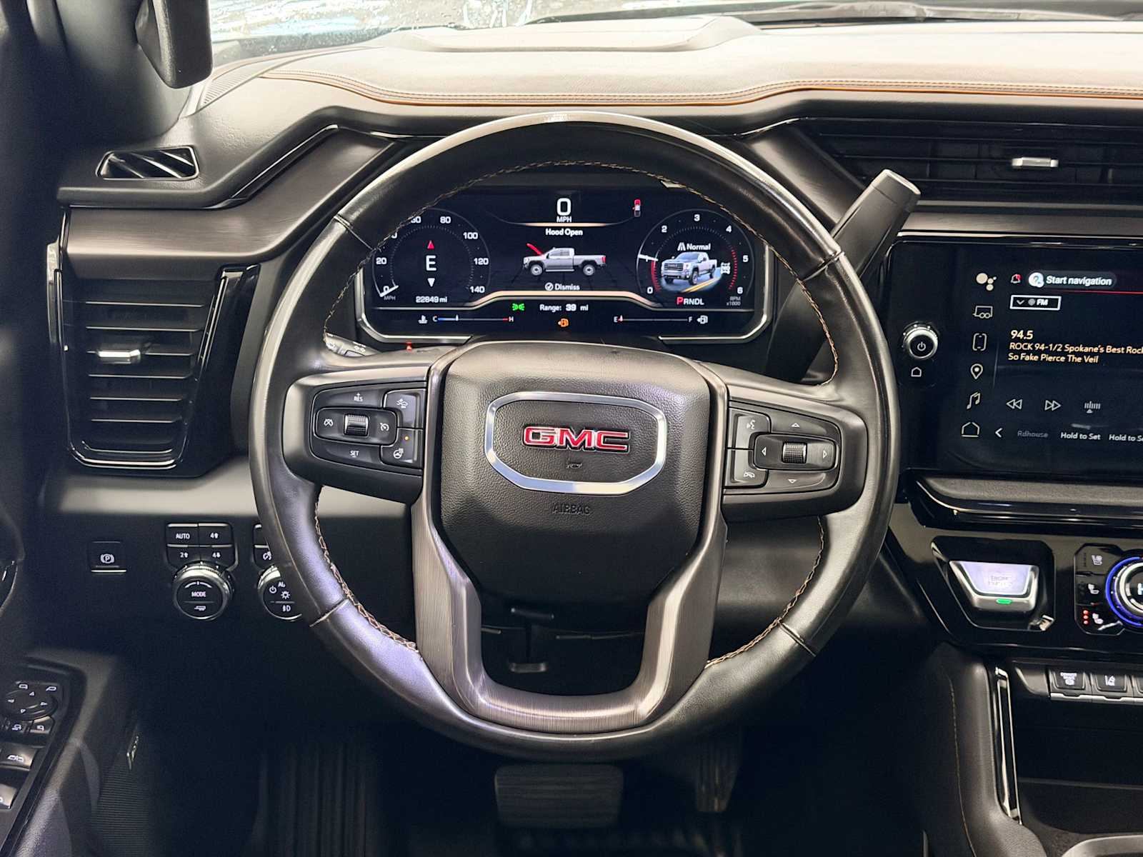 Thumbnail: 2025 GMC Sierra 3500 - 26