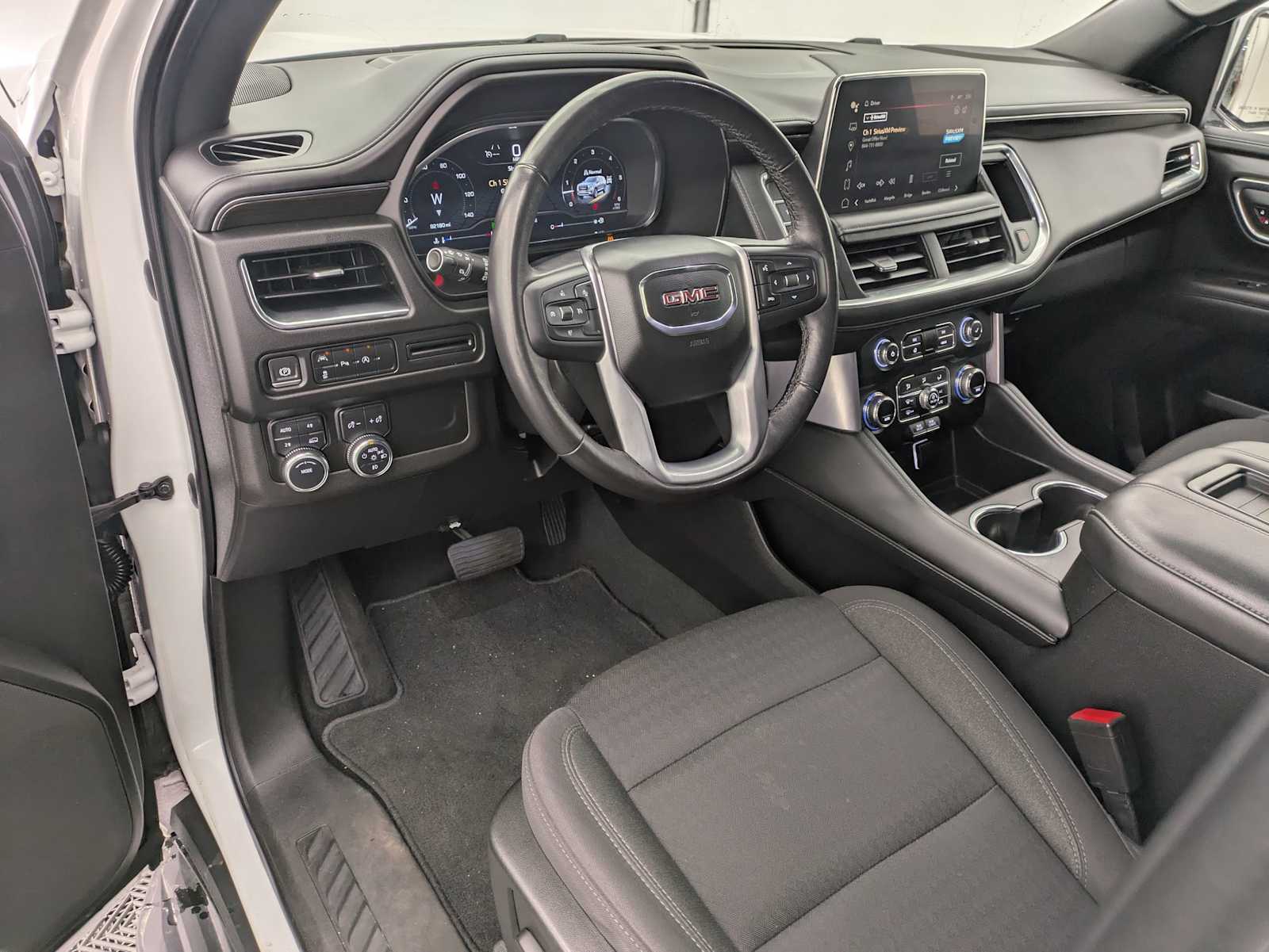 Thumbnail: 2023 GMC Yukon - 2