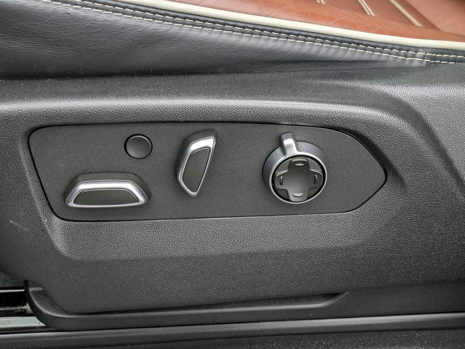 Thumbnail: 2023 GMC Yukon - 20