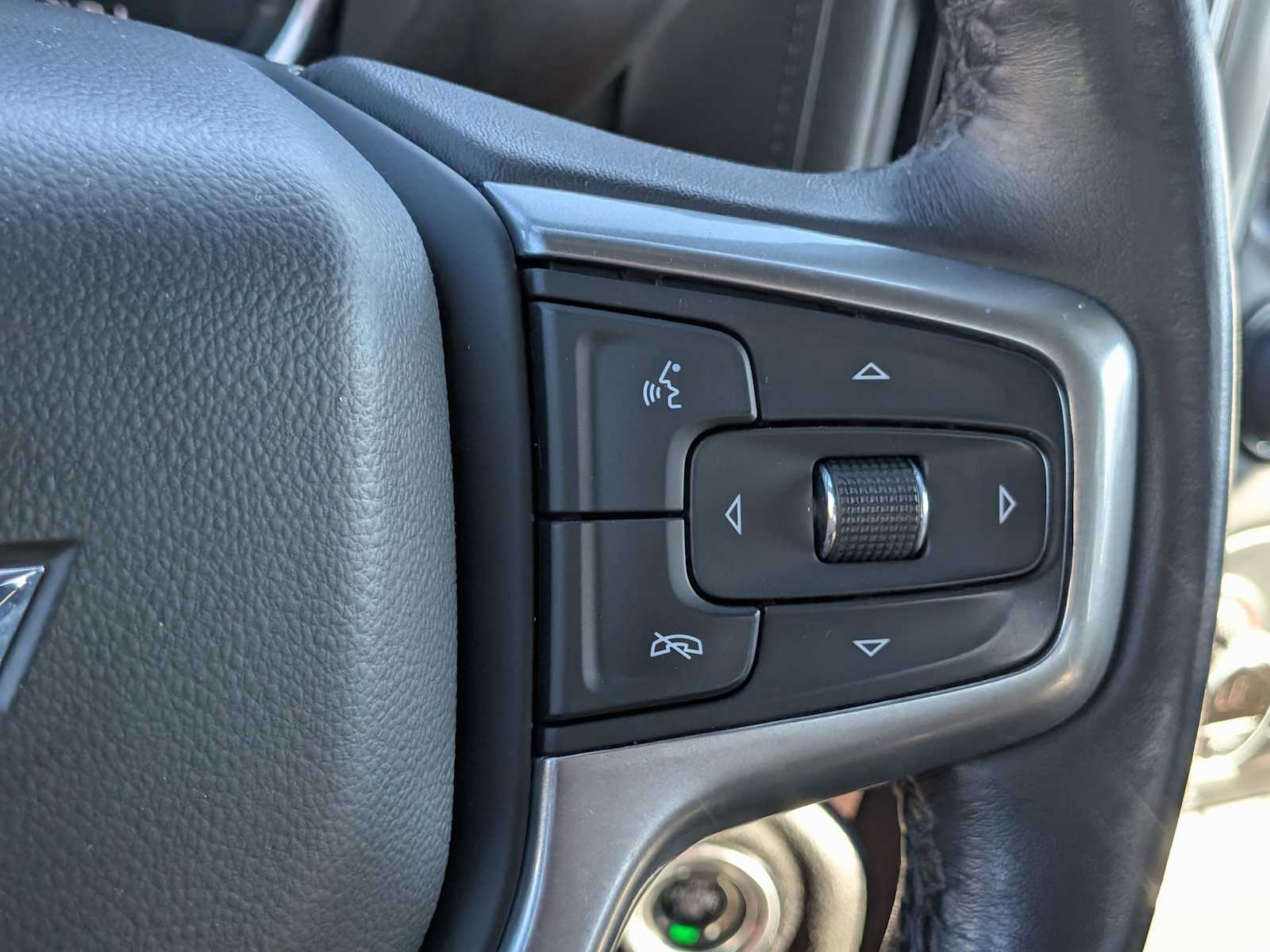 Thumbnail: 2022 Chevrolet Silverado 1500 - 26