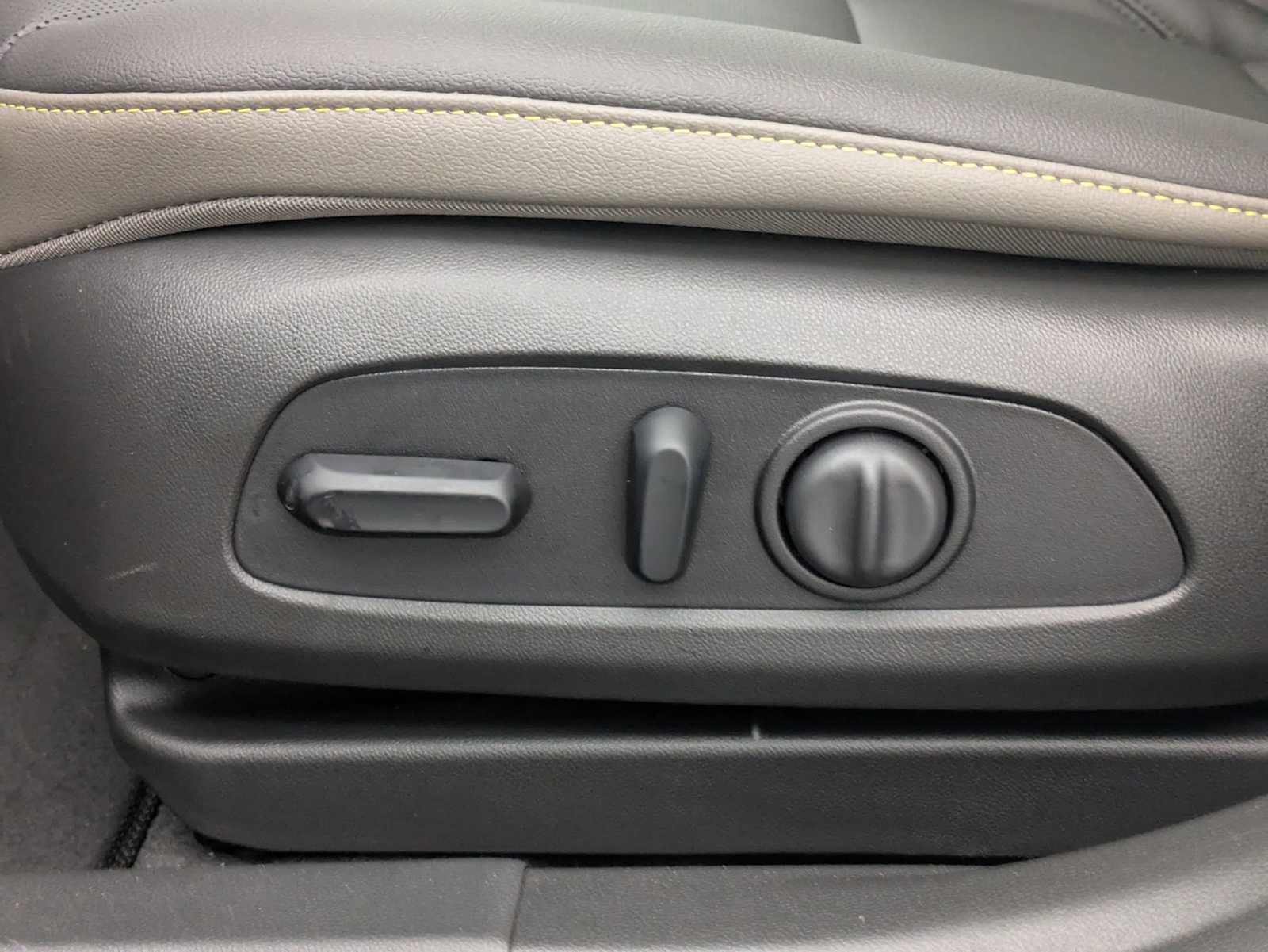 Thumbnail: 2026 Chevrolet Trax - 18