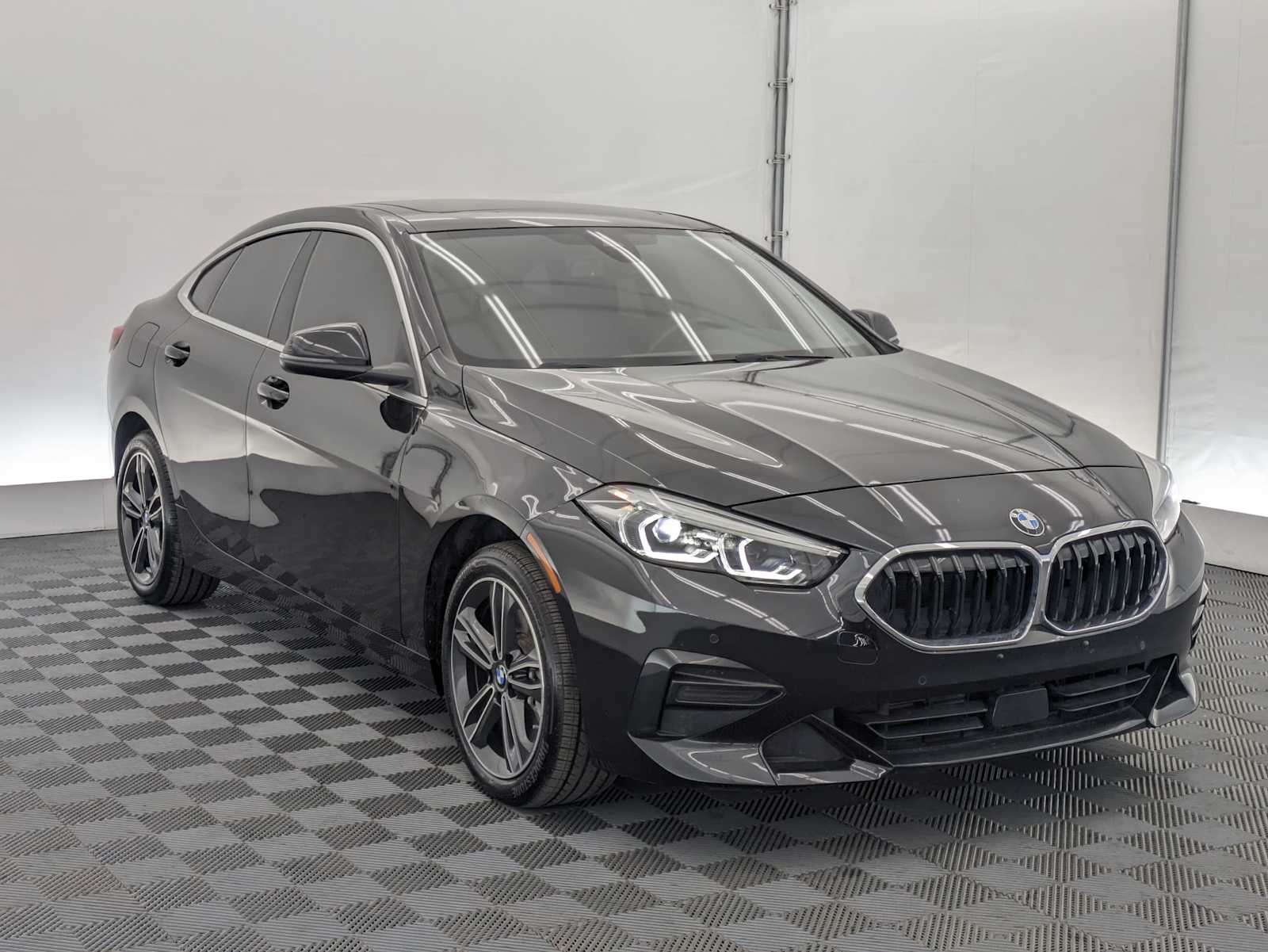 Thumbnail: 2024 BMW 2 Series - 8