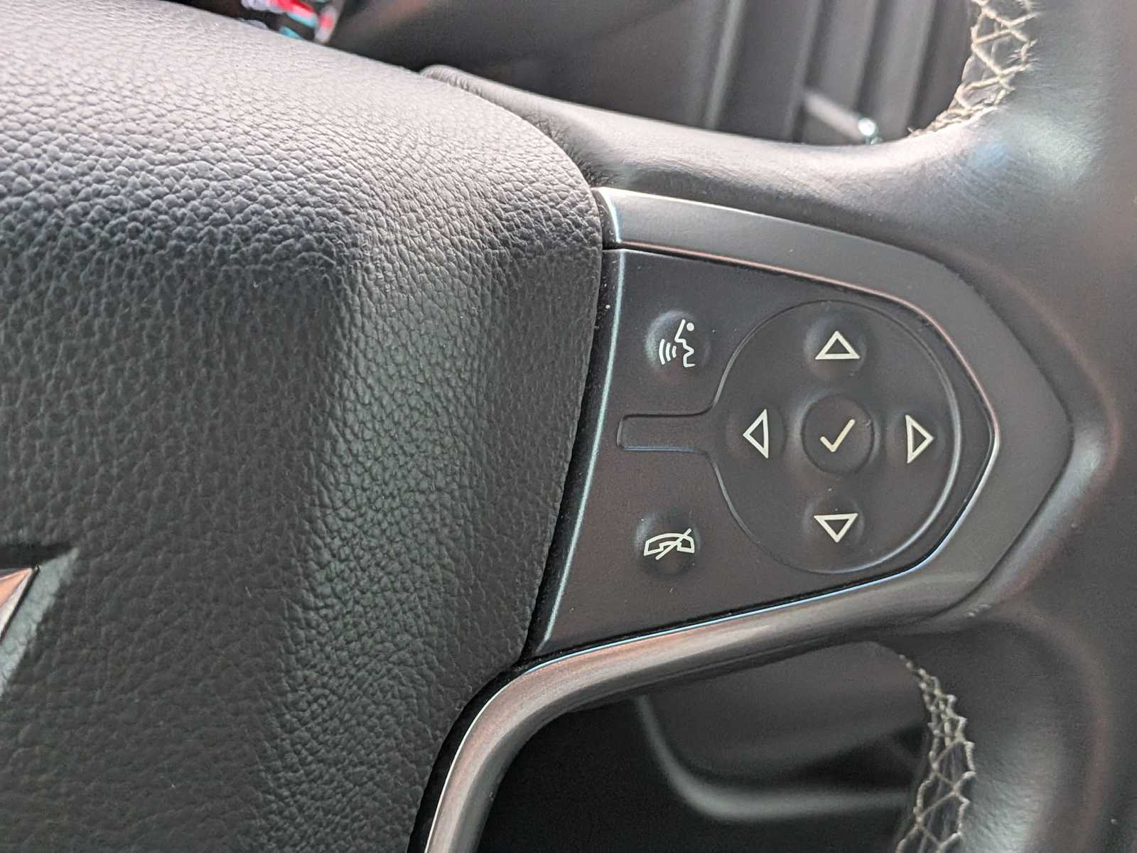 Thumbnail: 2014 Chevrolet Silverado 1500 - 25