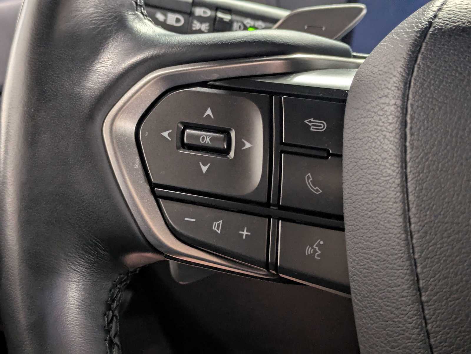 Thumbnail: 2024 Lexus GX - 24