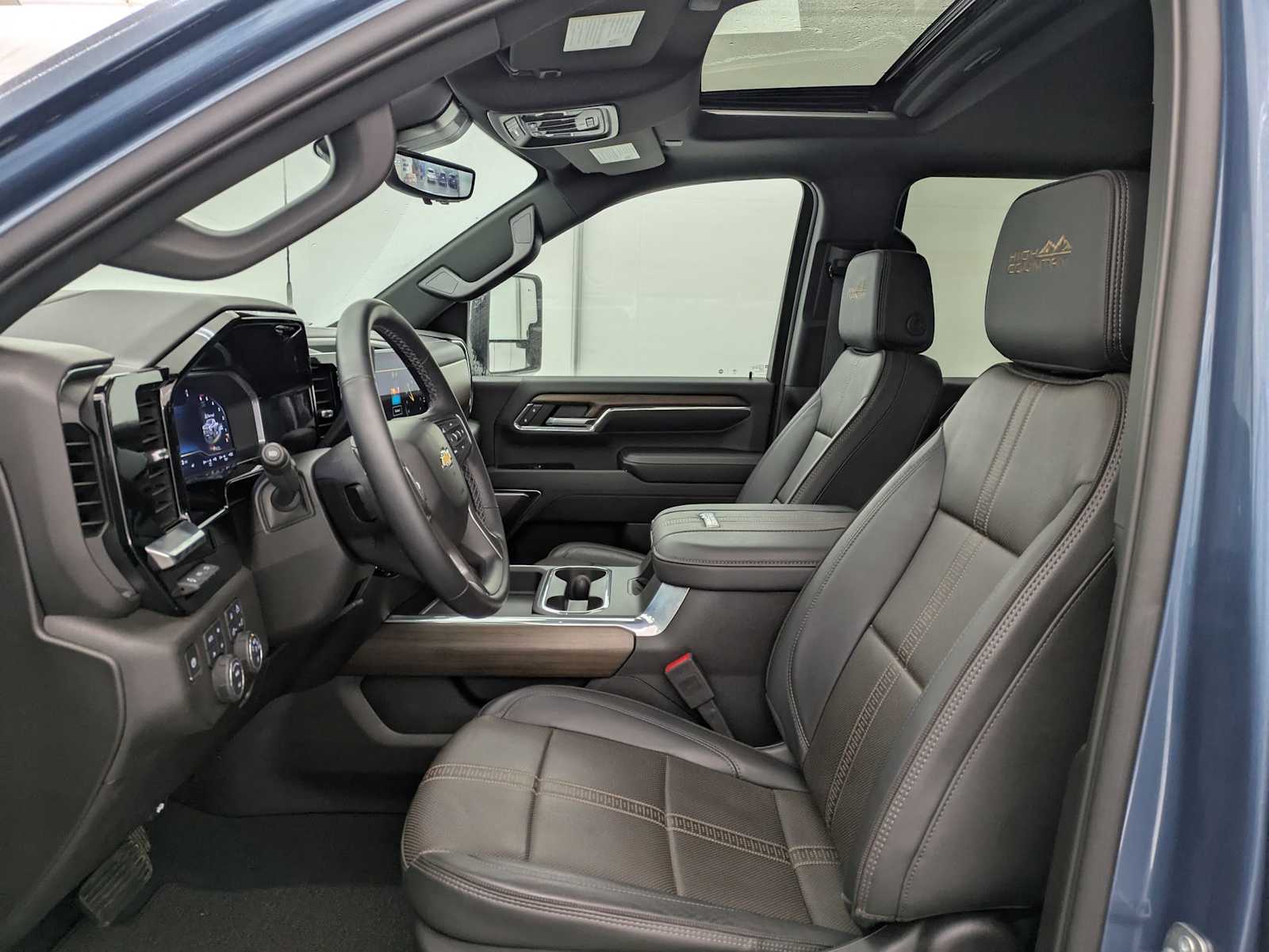 Thumbnail: 2024 Chevrolet Silverado 3500 - 20