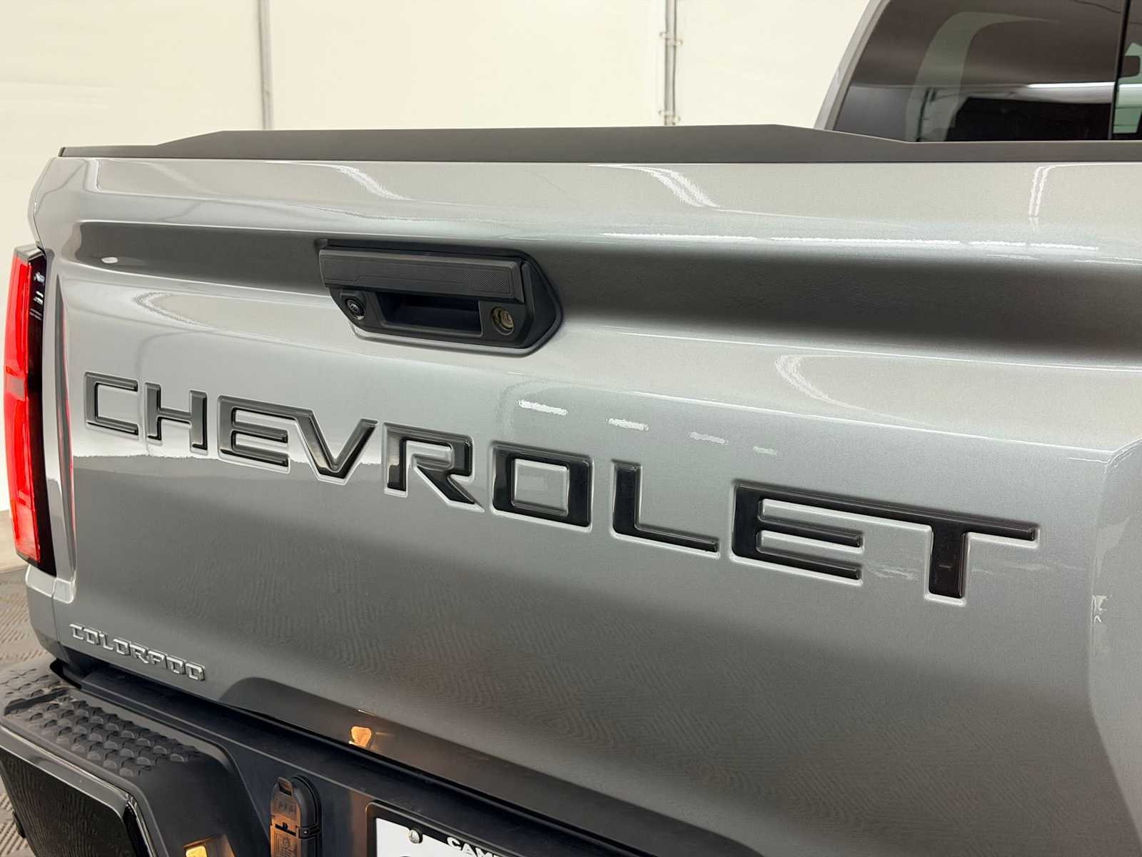 Thumbnail: 2024 Chevrolet Colorado - 10